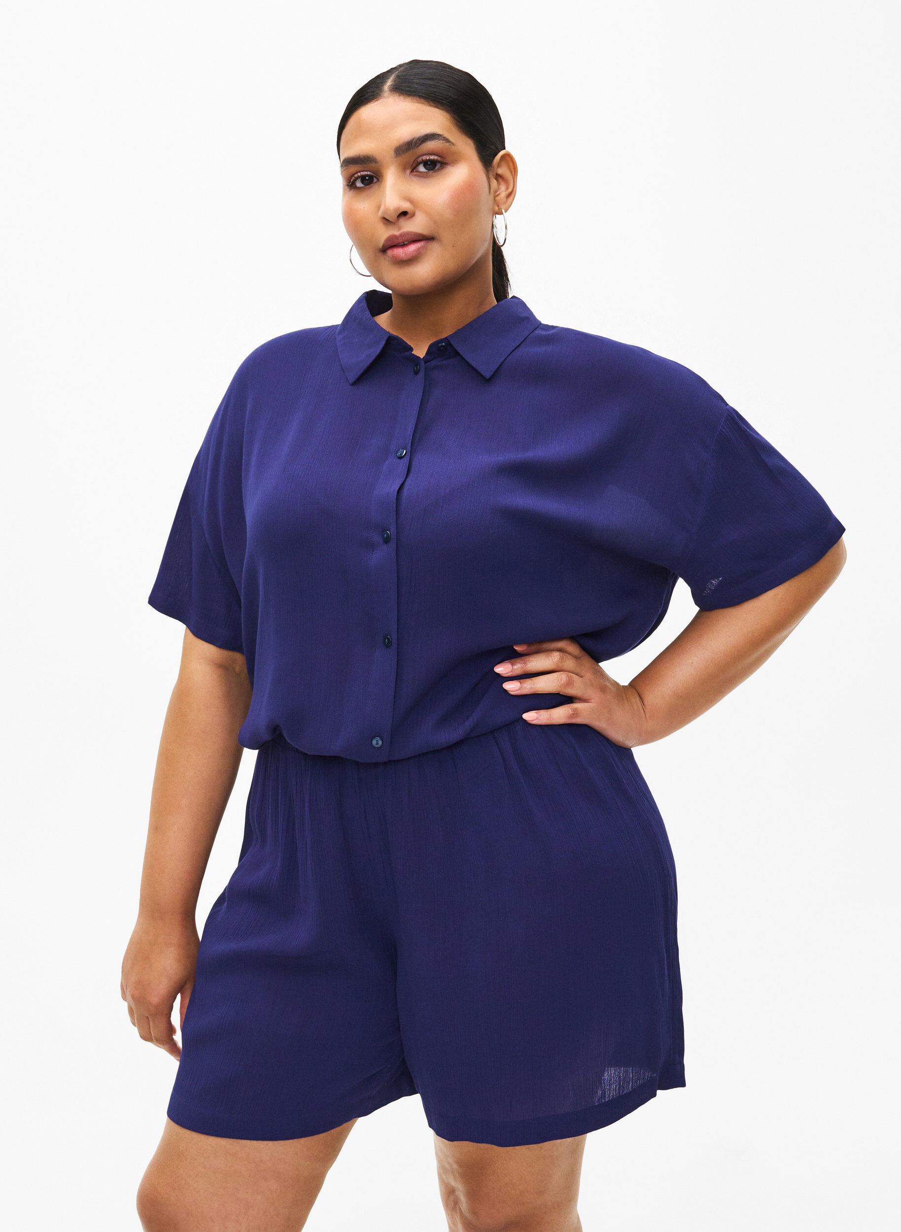 Zizzi Korte broek van viscose met een hoge taille, Medieval Blue, Model image number 0