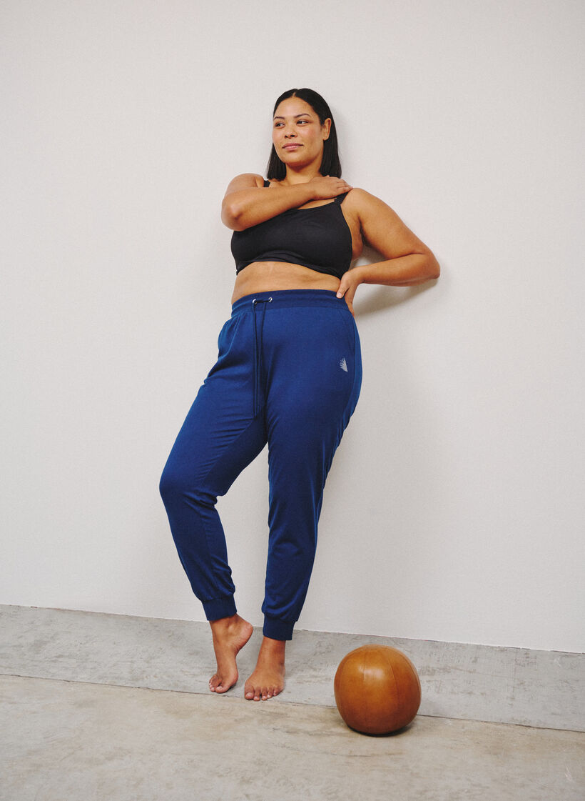 Losse trainingsbroek met zakken, Blauw, Image image number 0
