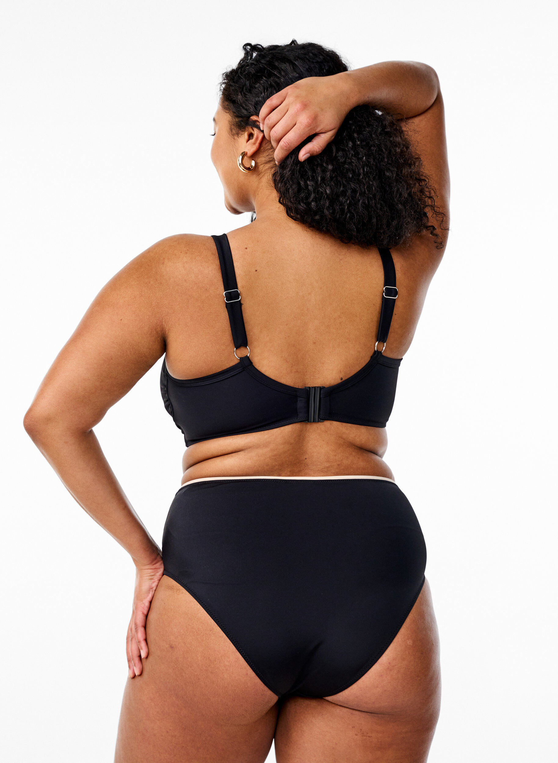 Zizzi Tai bikinibroek met hoge taille, Zwart, Model image number 1