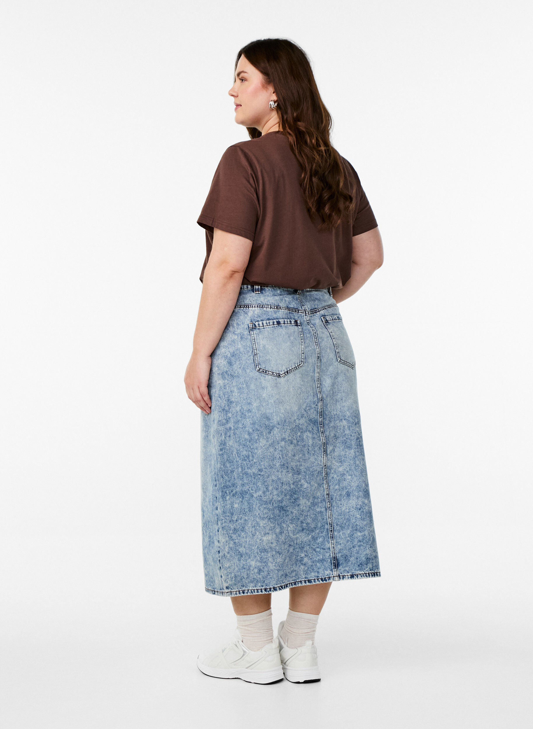 Zizzi Denim maxi rok met een voorsplit, Blauw, Model image number 1