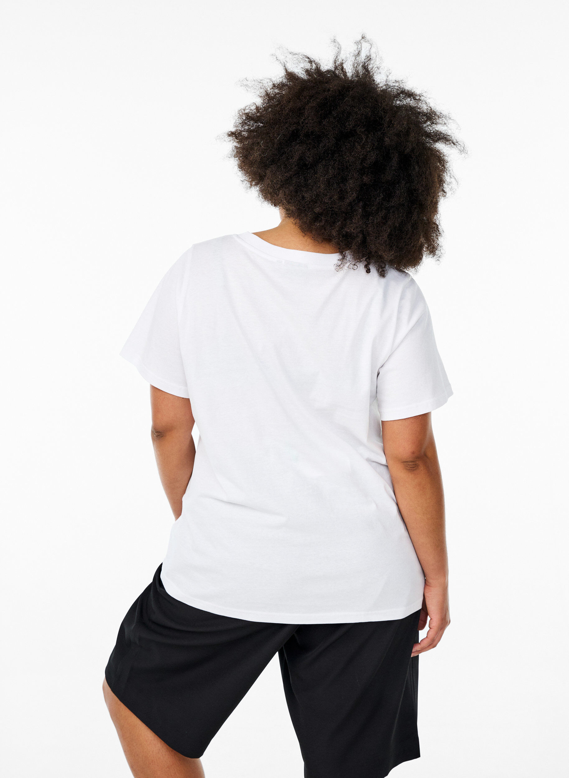 Zizzi Basis T-shirt van katoen met een V-hals, Wit, Model image number 2