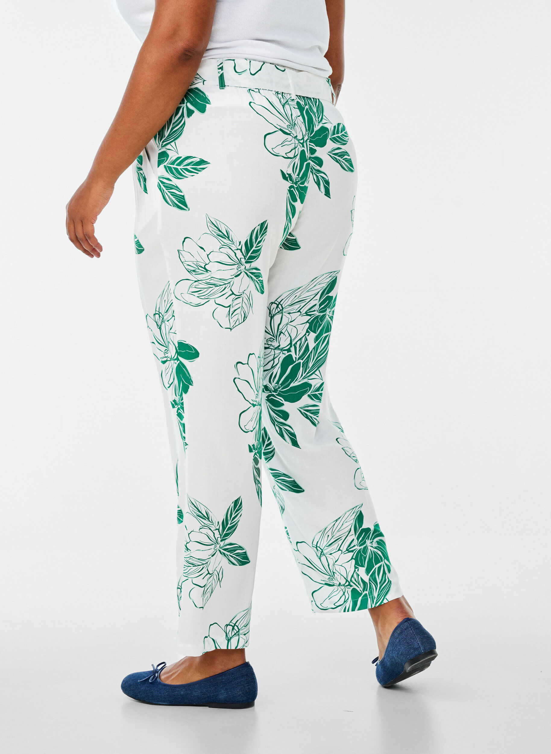 Zizzi Viscose broek met hoge taille, Groen, Model image number 1