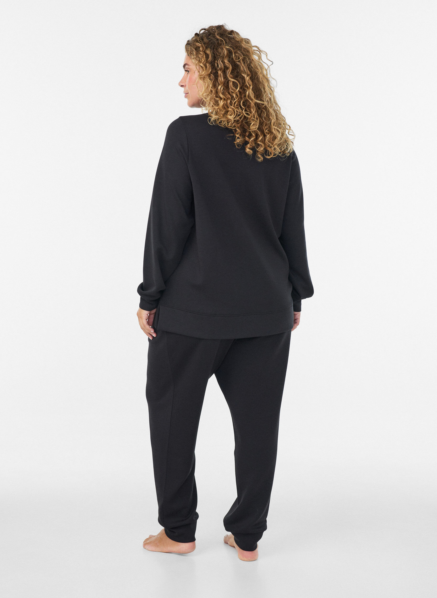 ZizziJersey blouse met lange mouwen en een ronde hals, Zwart, Model image number 2