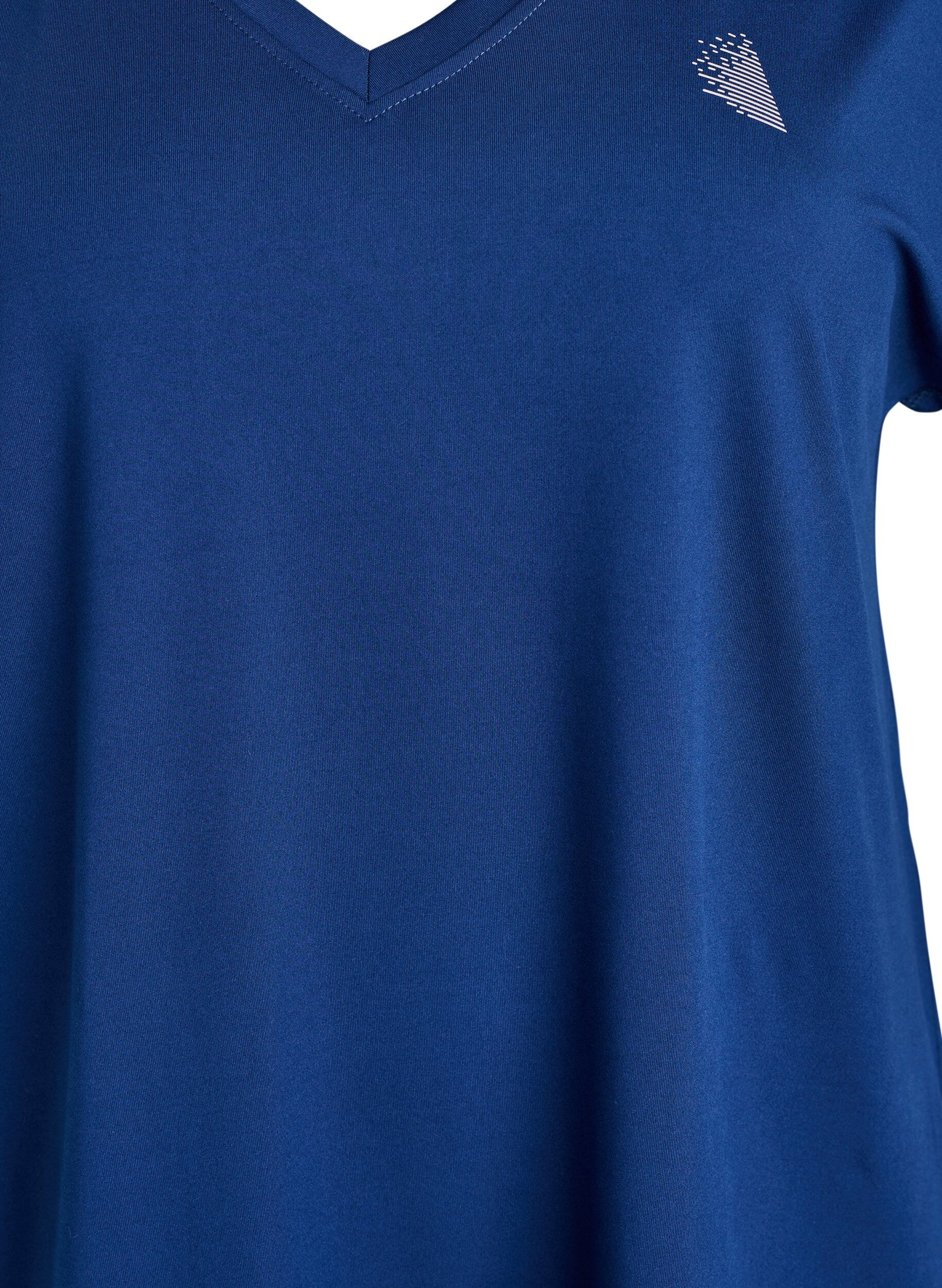 Zizzi Losvallend sport T-shirt met V-hals, Blauw, Packshot image number 2