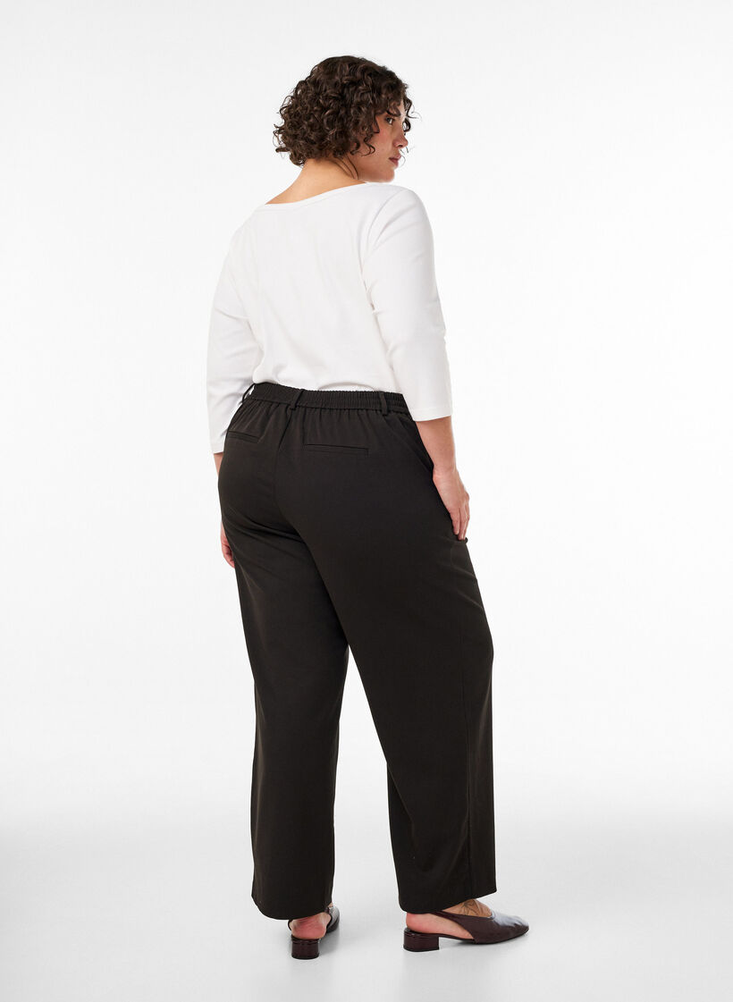 Hoogtailleerde pantalon met rechte pasvorm, Zwart, Model image number 1