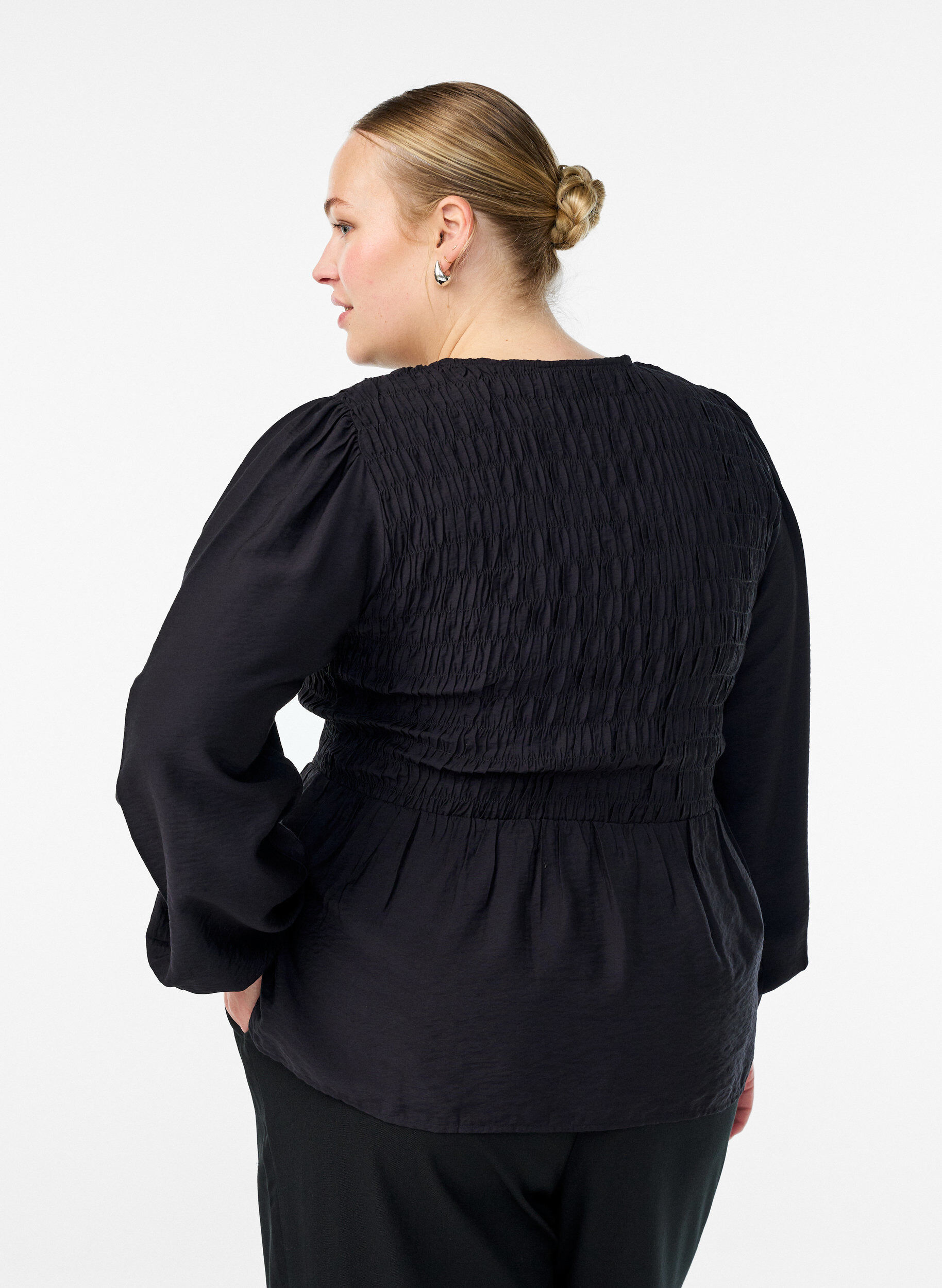 ZizziBlouse met smock en lange mouwen, Zwart, Model image number 2