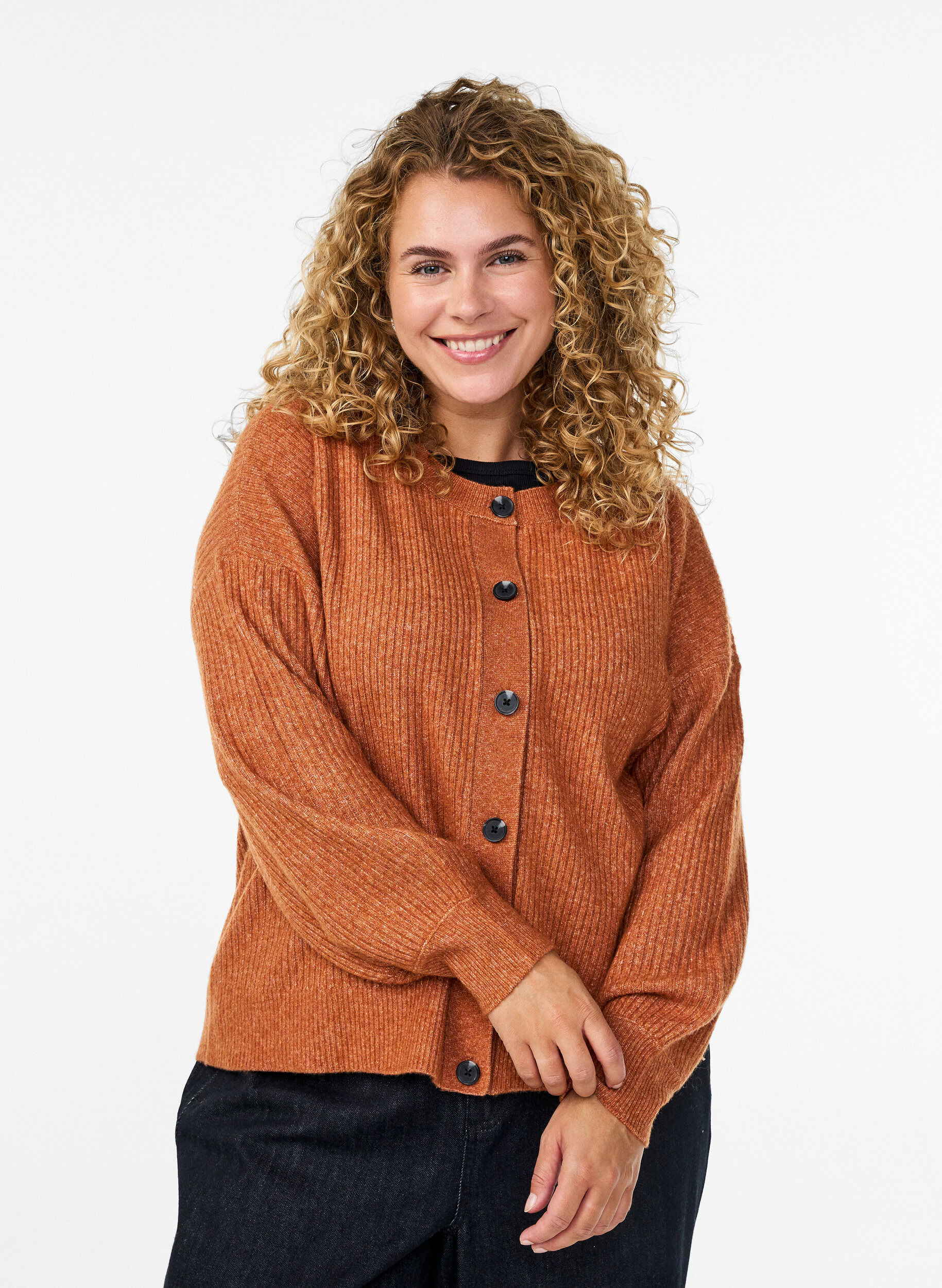 Zizzi Vest van ribtricot met knopen, Oranje, Model image number 0