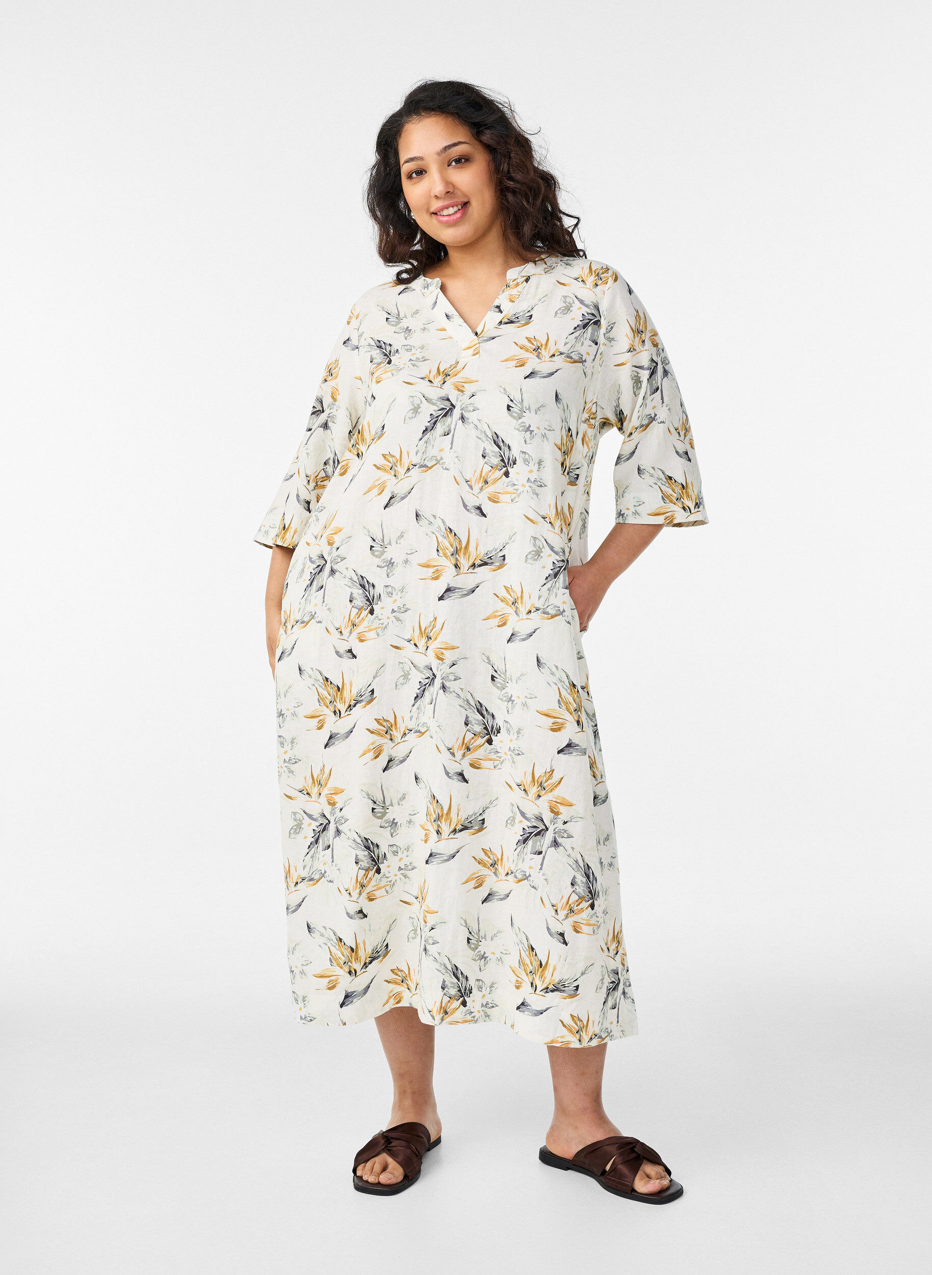 Midi-jurk in linnen en viscose met 1/2 mouwen, Wit, Model