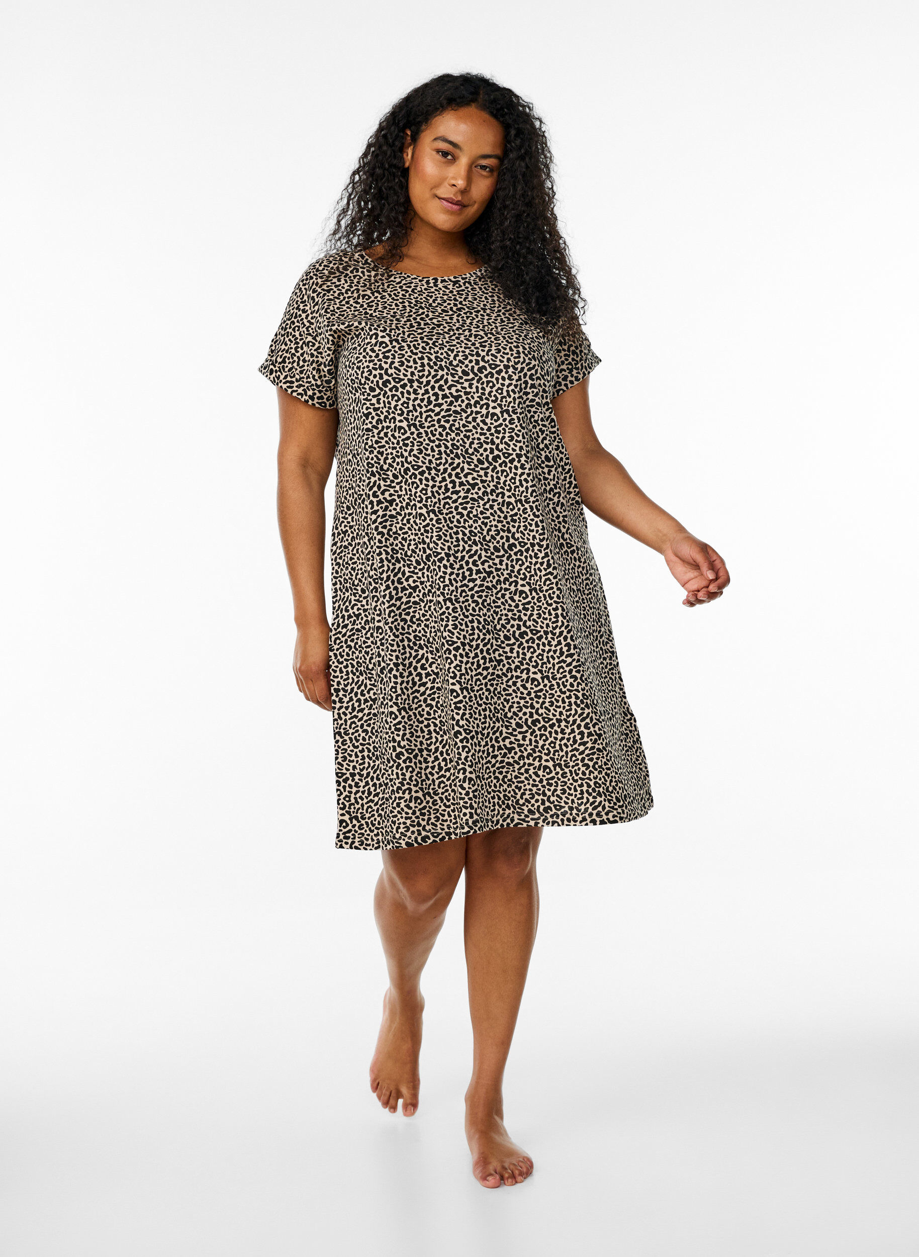 Zizzi 2-pack T-shirtjurk met korte mouwen, Bruin, Model image number 1