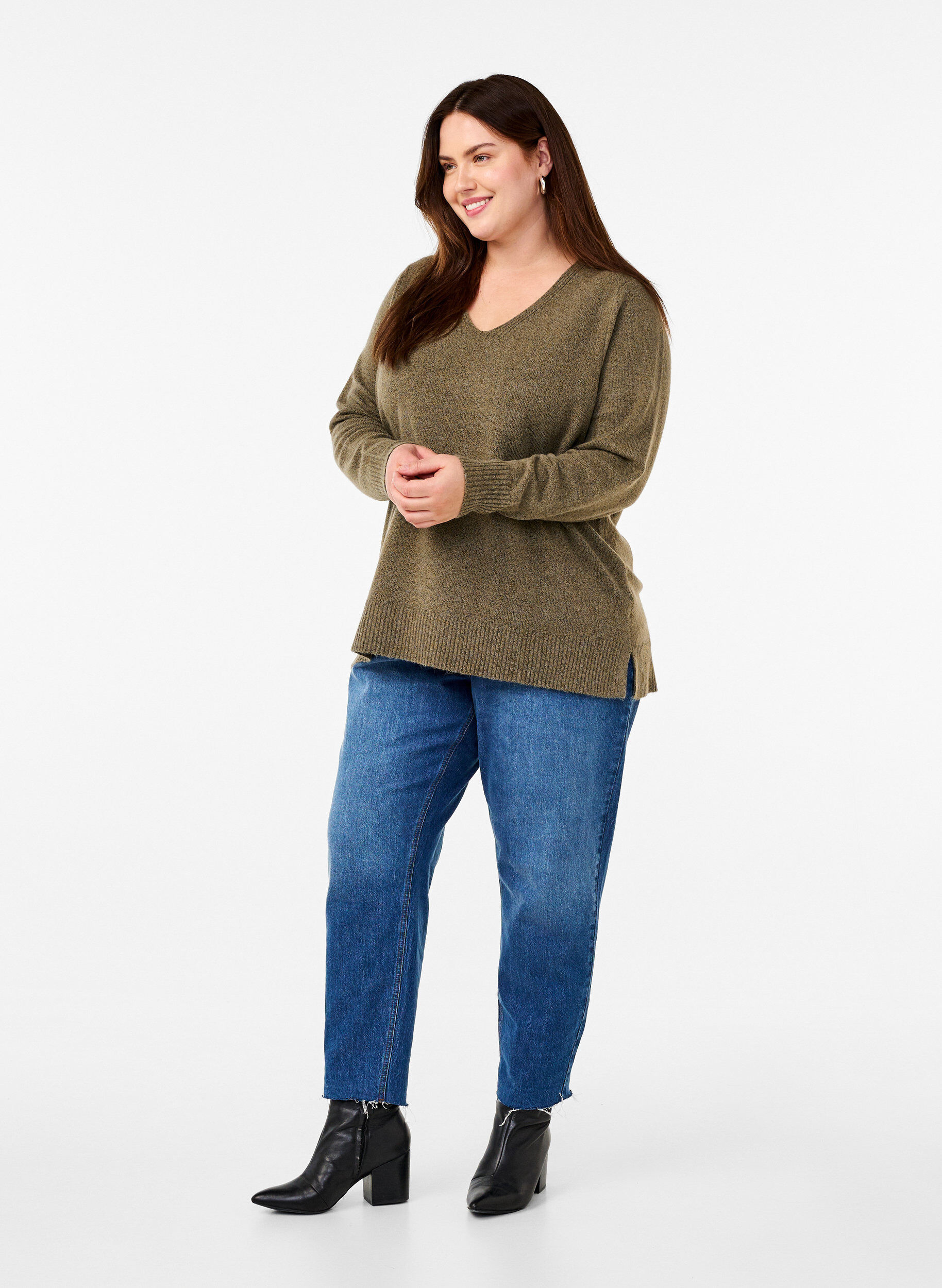 Zizzi Gebreide blouse met V-hals, Dusky G. Black Mel., Model image number 2