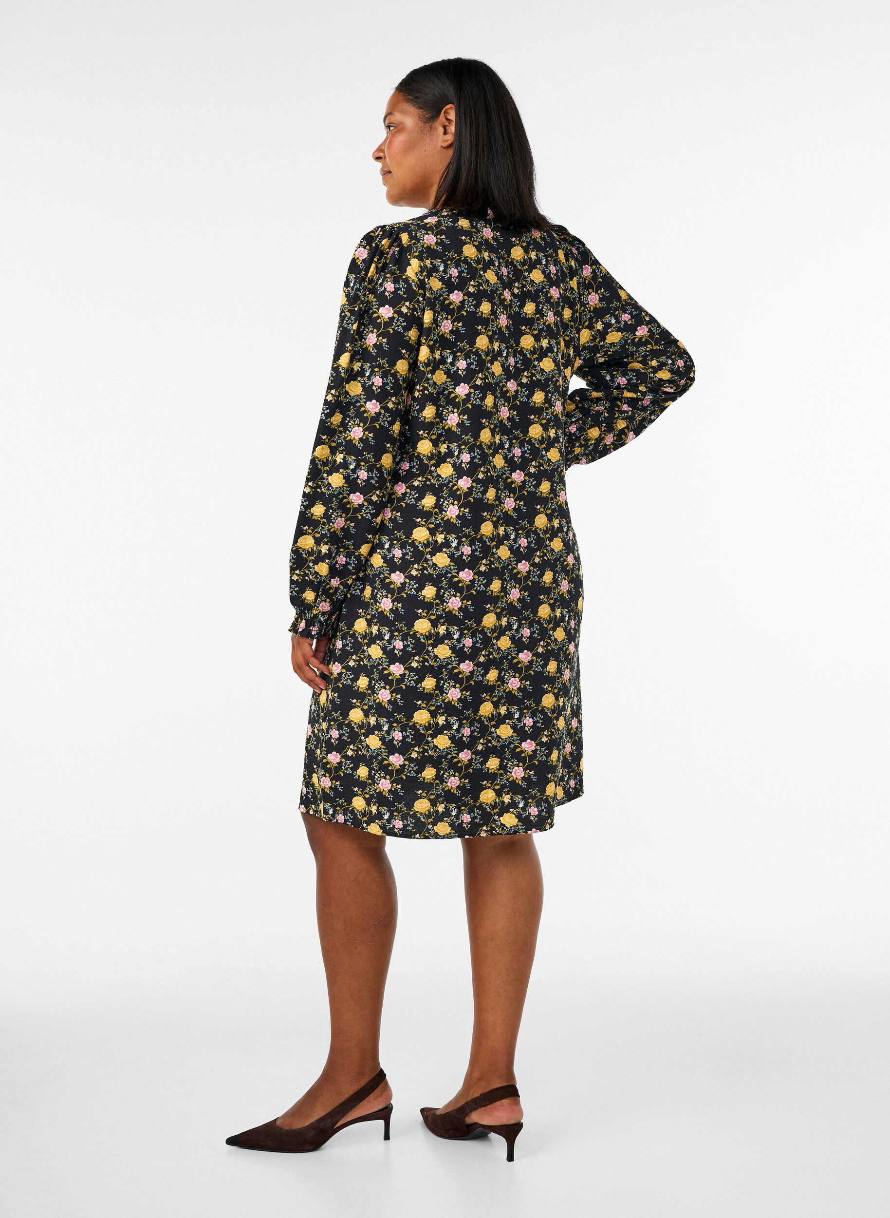 ZizziJurk van viscose met patroon en lange mouwen, Zwart, Model image number 2
