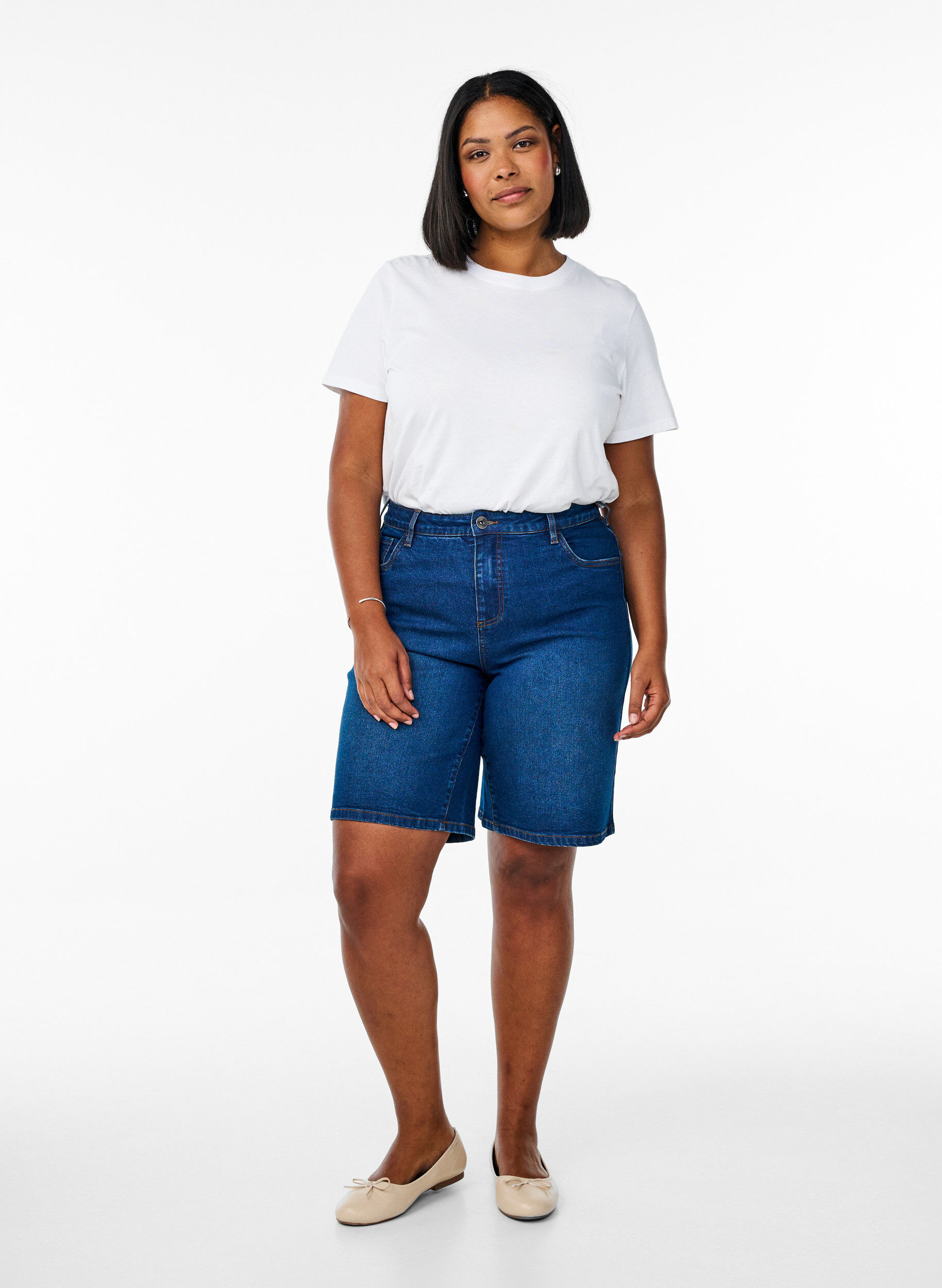Zizzi Losse denim shorts met hoge taille, Blauw, Model image number 1