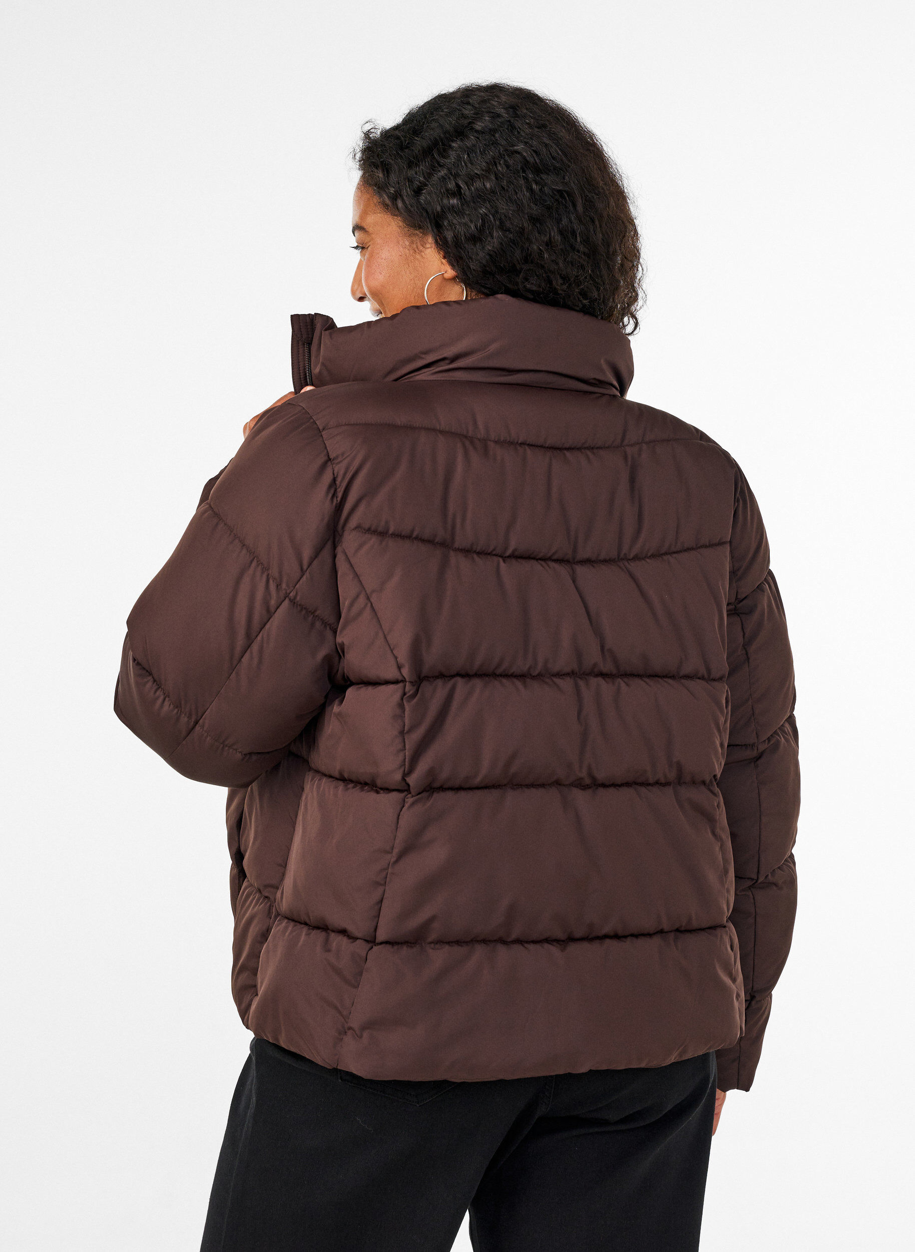 ZizziKorte pufferjas met hoge kraag, Bruin, Model image number 2
