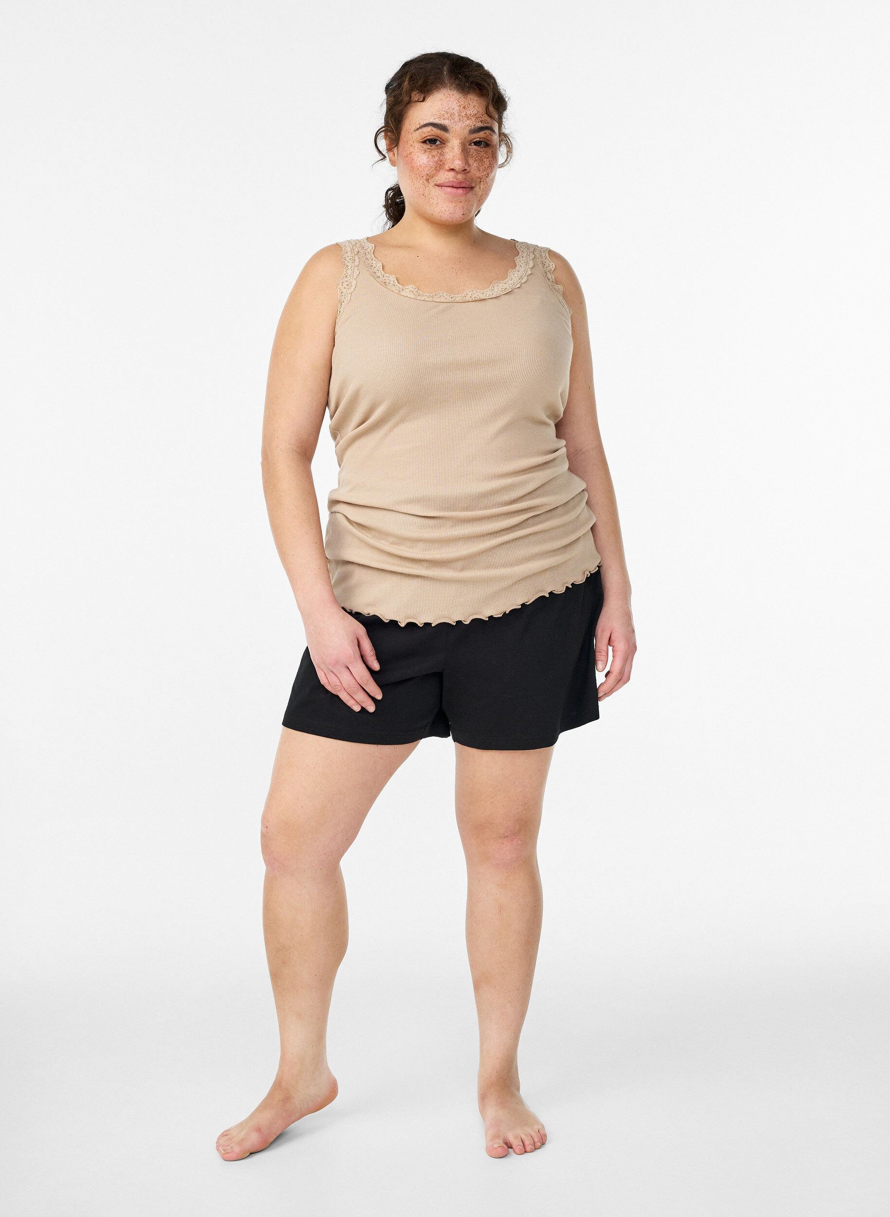 Zizzi Top met kanten afwerking, Beige, Model image number 1