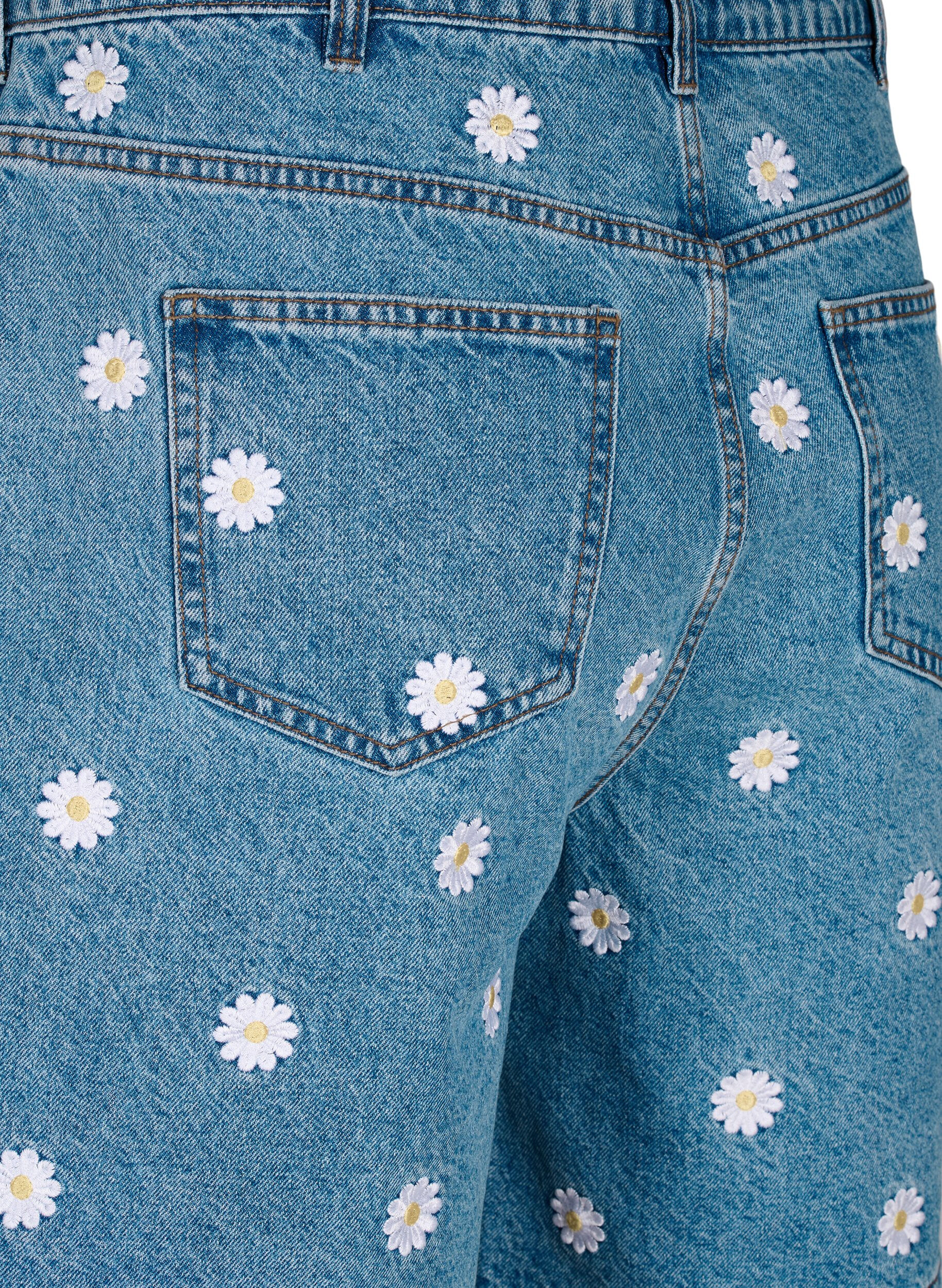 Zizzi Mille korte broek met hoge taille en geborduurde bloemen, L.B. Flower, Packshot image number 3