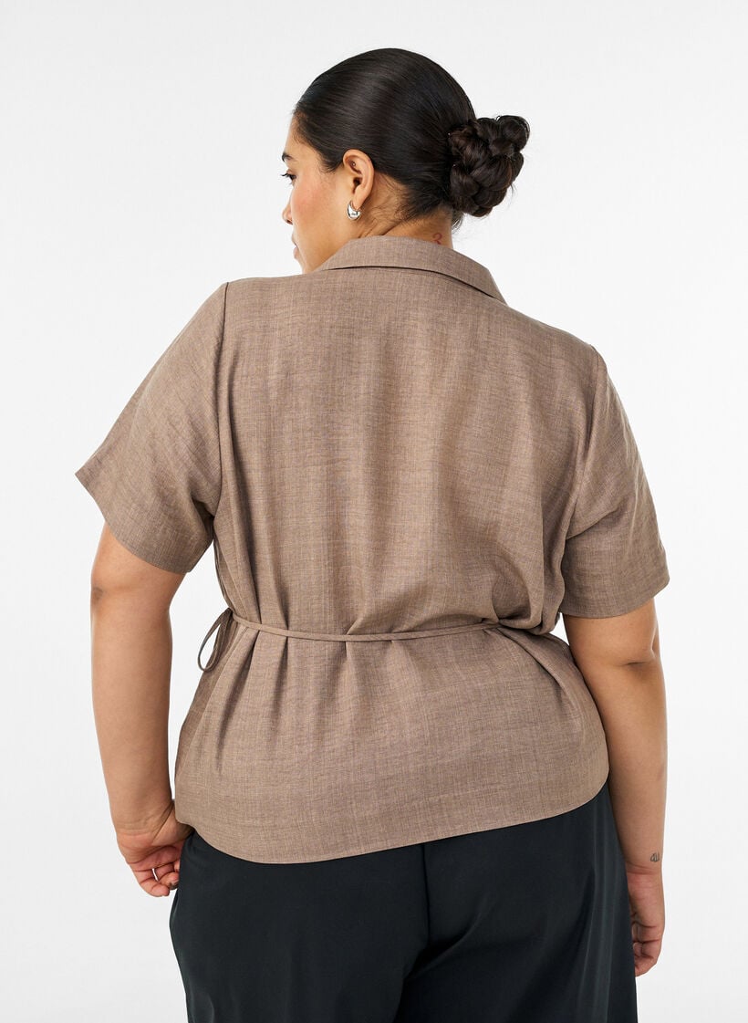 Wikkelshirt met striksluiting, Bruin, Model image number 2