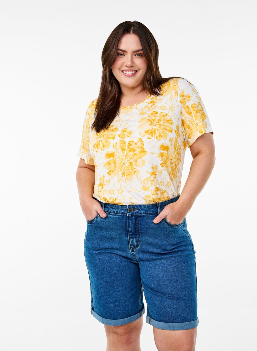 Strakzittende denim shorts met een hoge taille, Blauw, Model image number 0