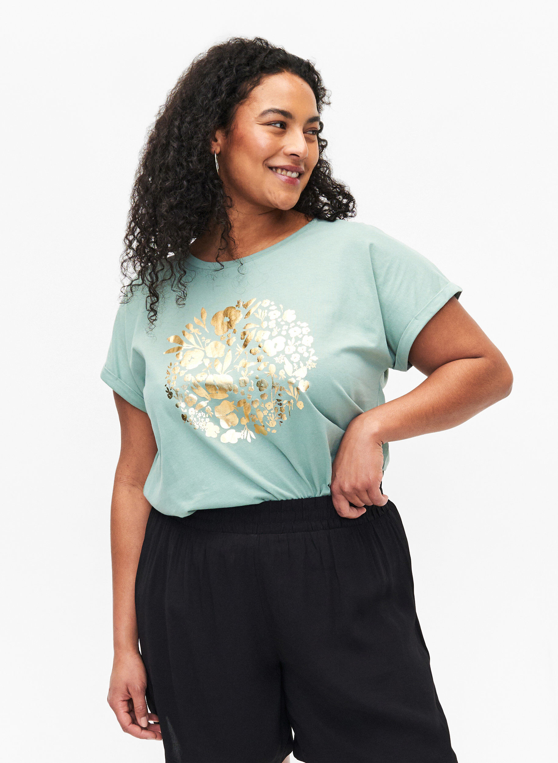 Zizzi T-shirt van biologisch katoen met gouden opdruk, Ch.Green Gold Flower, Model image number 0