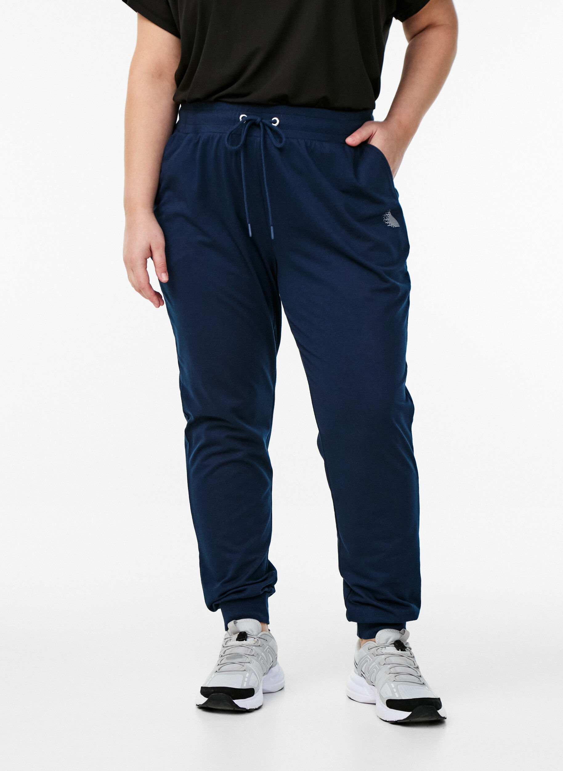 Zizzi Losse trainingsbroek met zakken, Blauw, Model image number 2