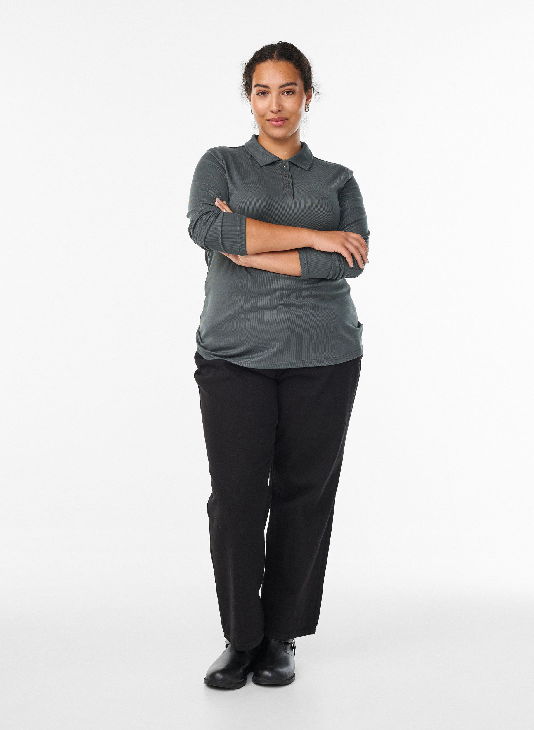 Zizzi Polo in zachte rib met lange mouwen, Groen, Model image number 1