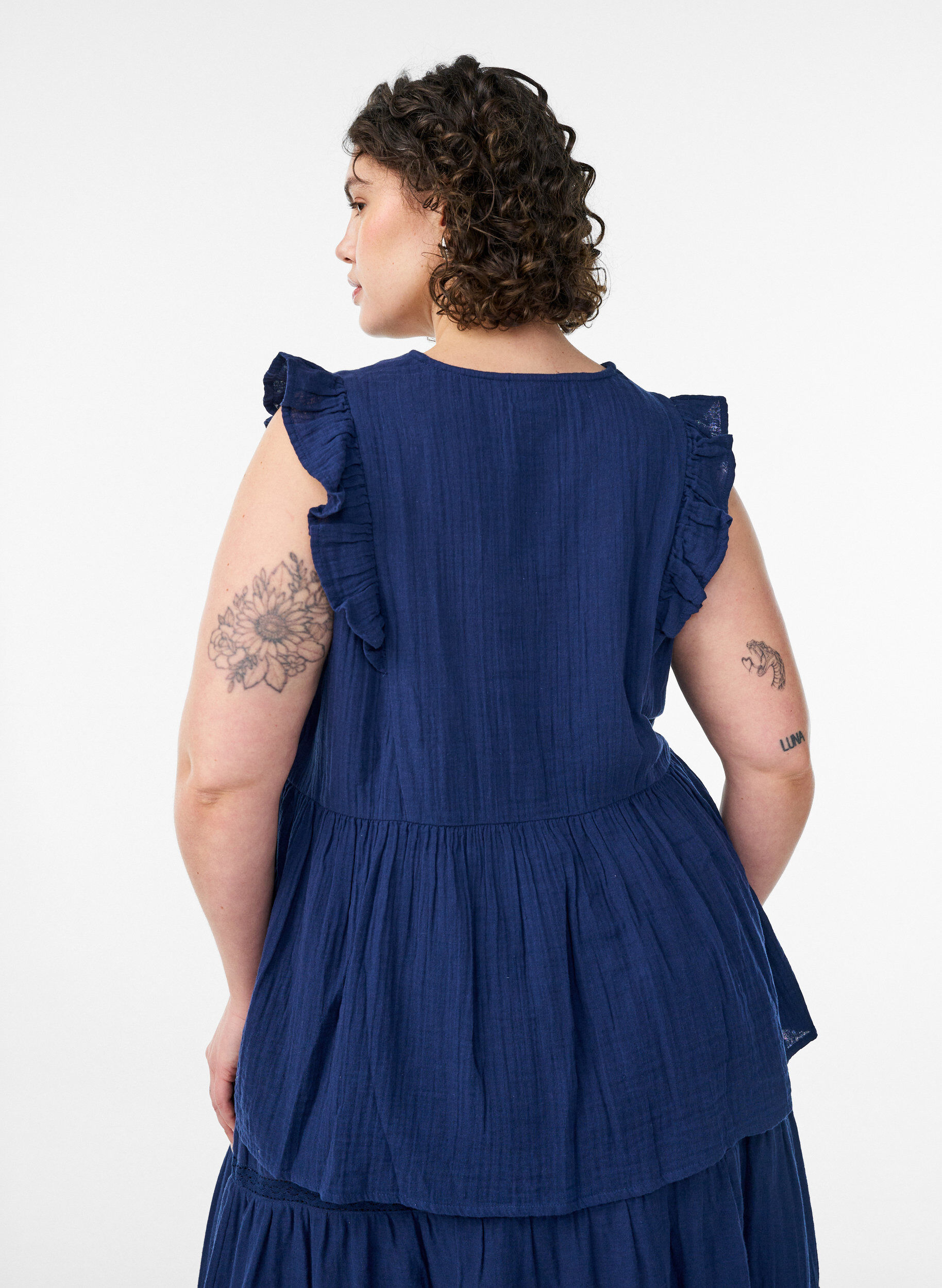 ZizziMouwloze blouse van katoen mousseline met ruches, Blauw, Model image number 2