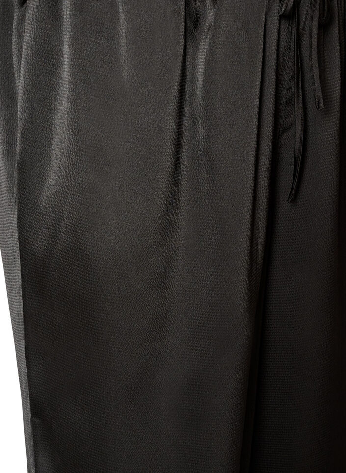 Satin-look ballonbroek, Zwart, Packshot image number 2