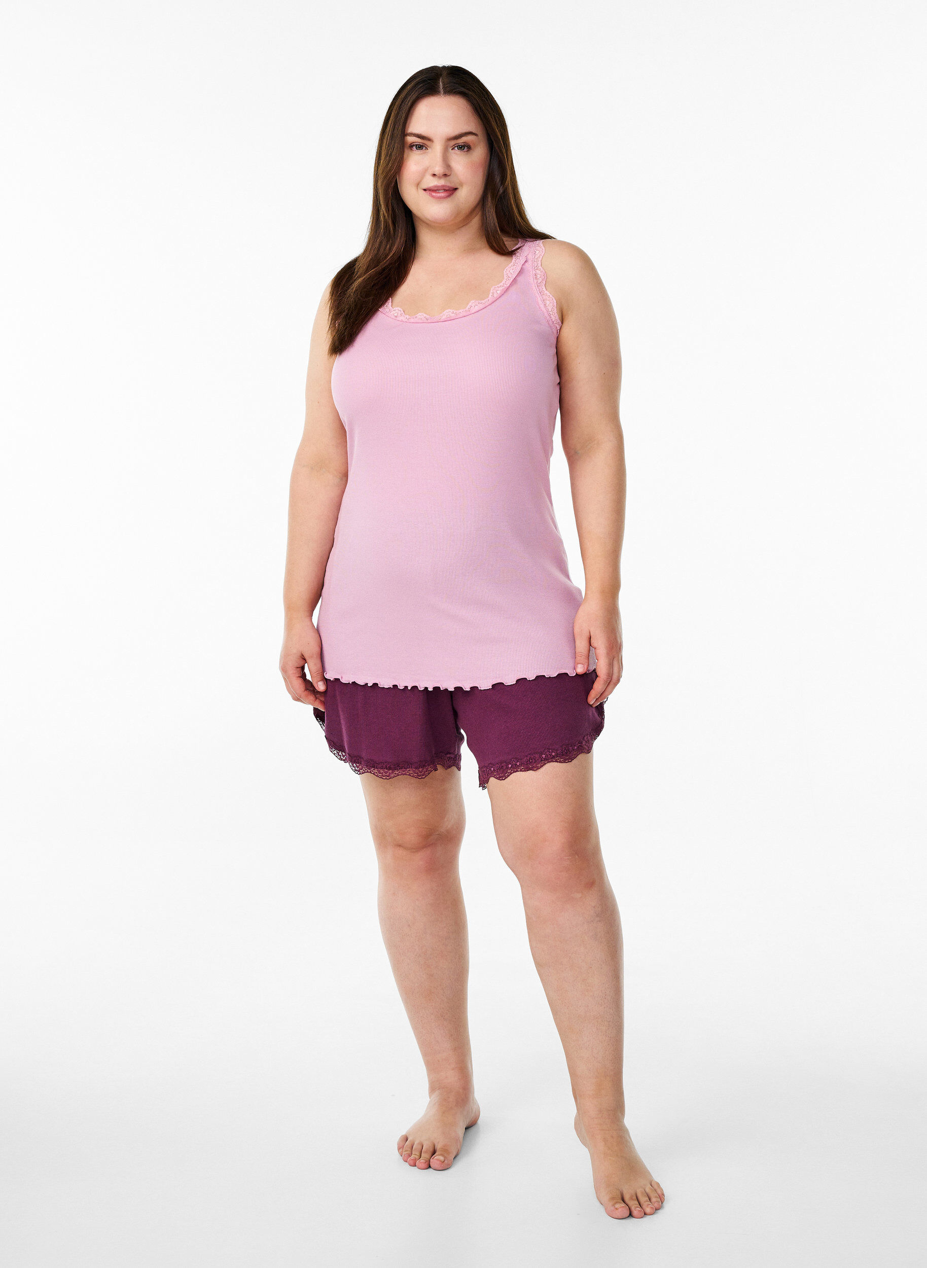ZizziTop met kanten rand, Roze, Model image number 1