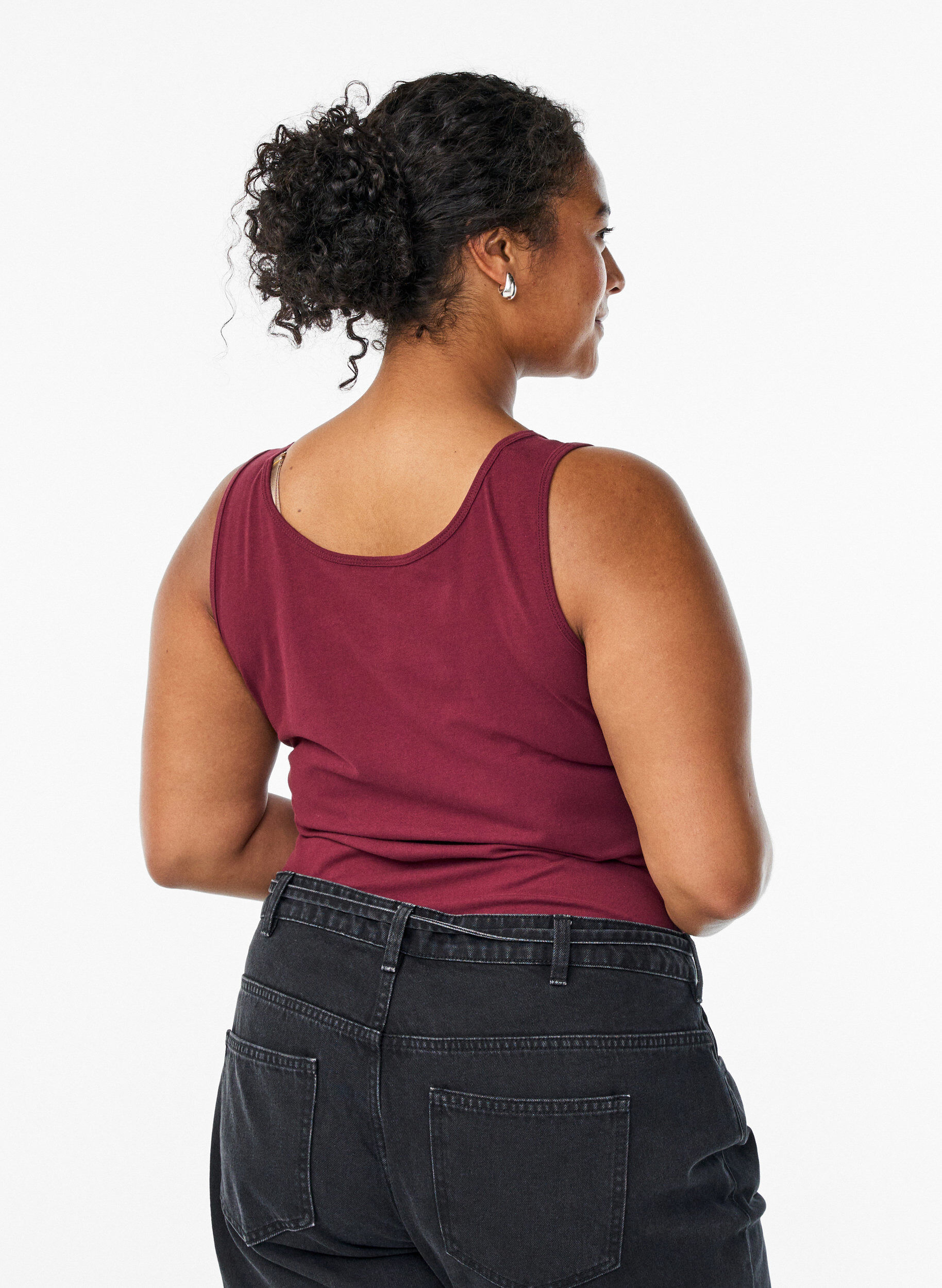 ZizziSolide kleur basis top in katoen, Donker Bordeaux, Model image number 2