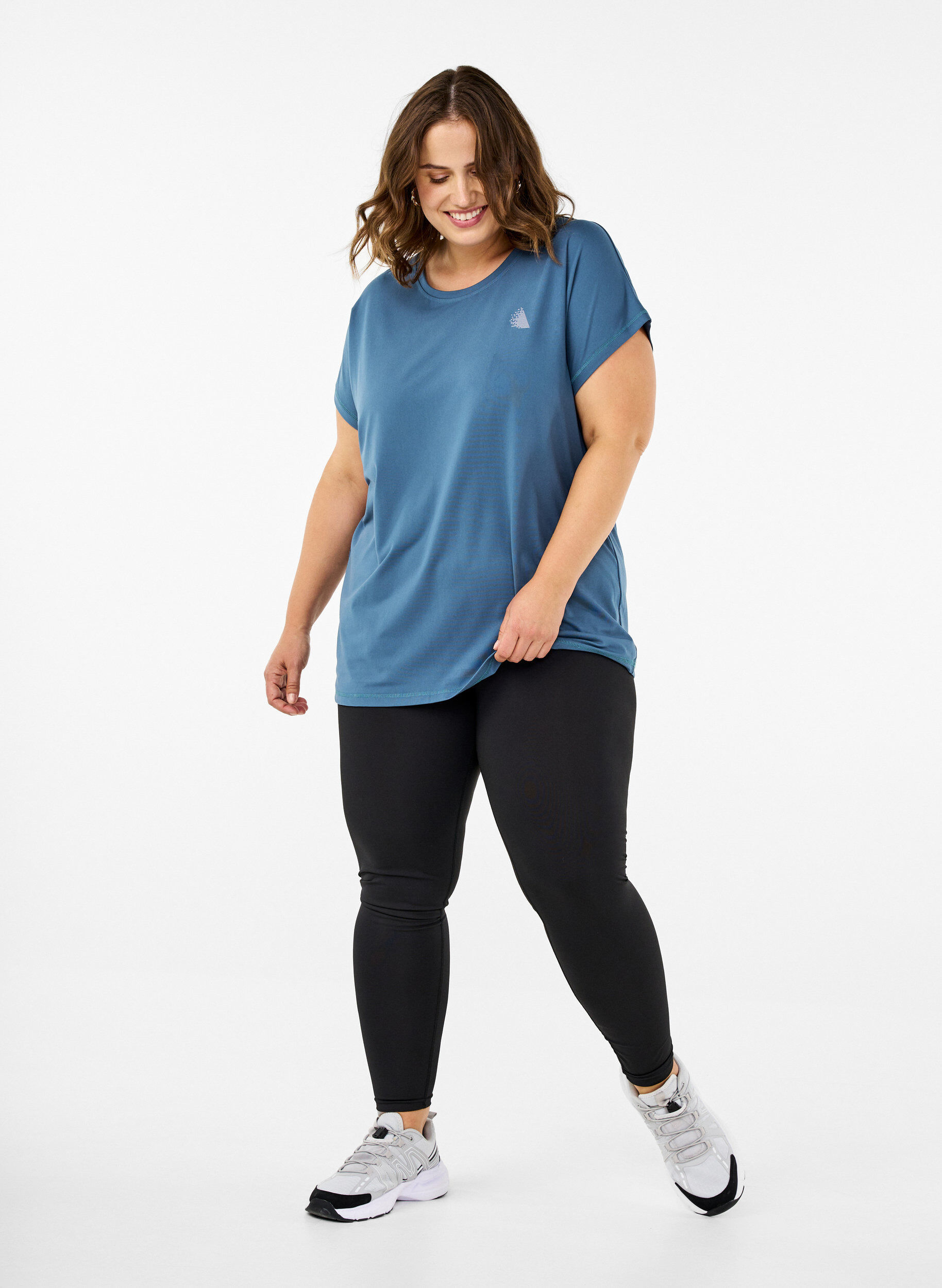 Zizzi Effen gekleurd T-shirt voor sporten, Blauw, Model image number 1