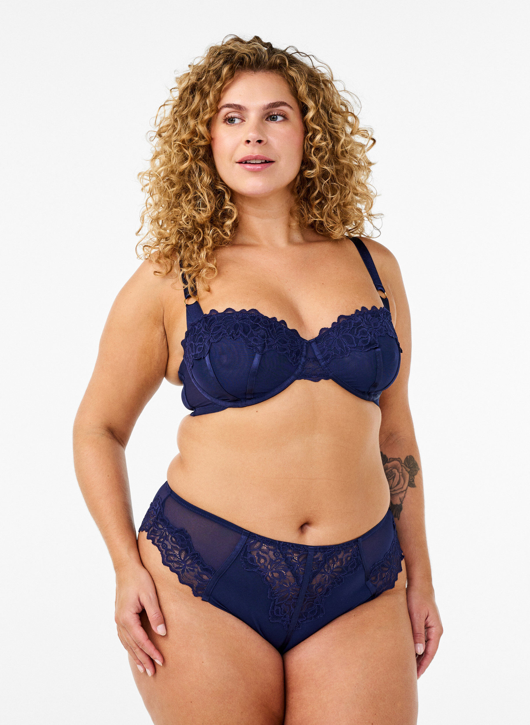 Zizzi Brazilian slip met kant en satijnen lint, Ocean Cavern, Model image number 0