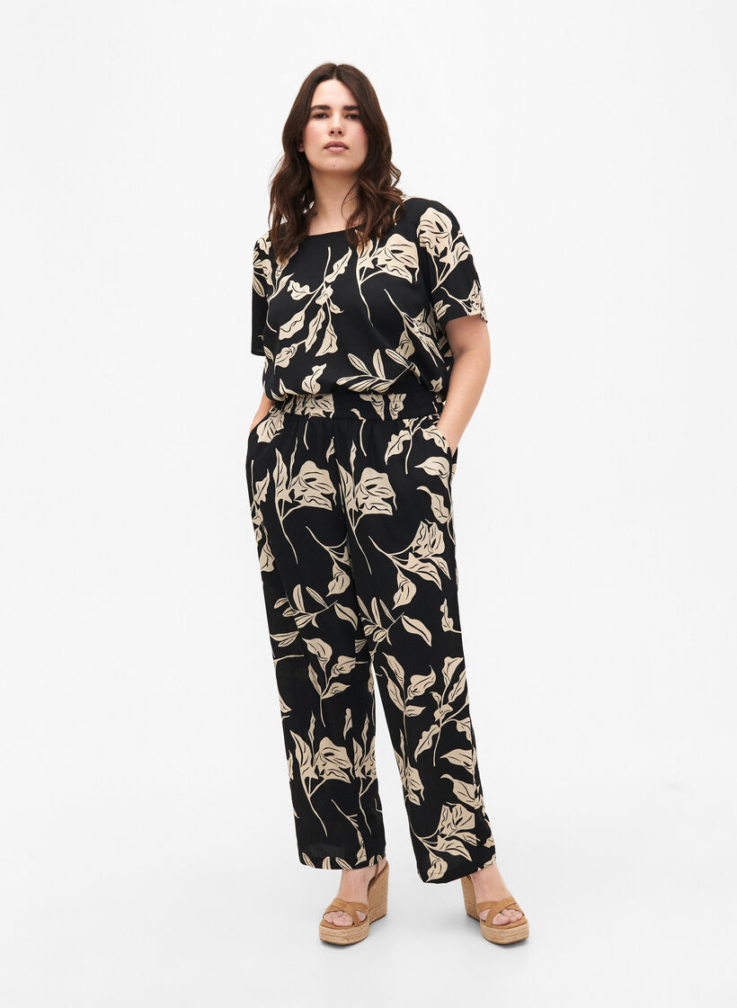 FLASH - Broek met print en zakken, Black Off White Fl., Model image number 0