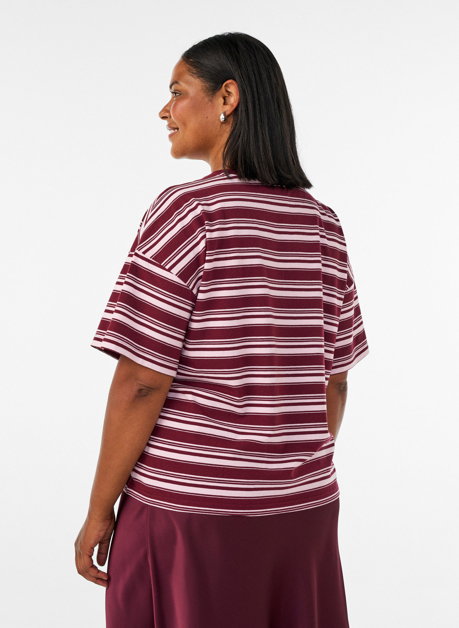 ZizziBoxy T-shirt met gestreept patroon, Rood, Model image number 2