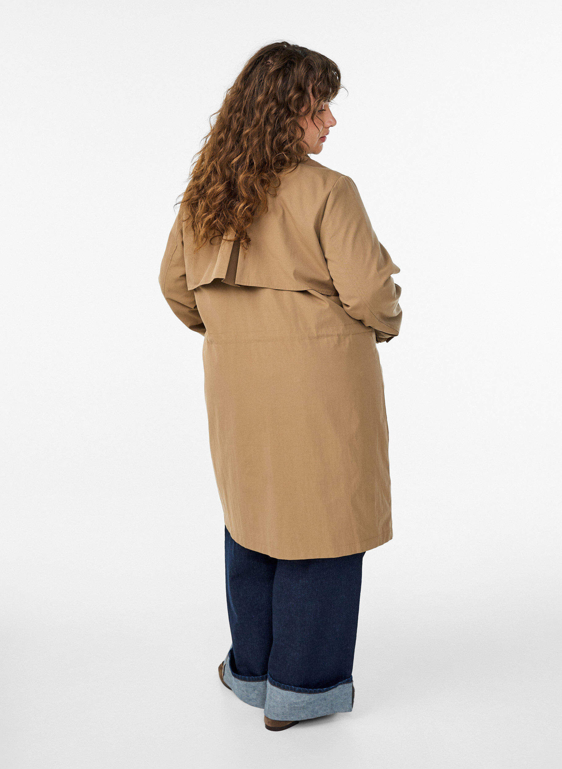 Zizzi Lange lenteparka met een corduroykraag, Bruin, Model image number 2