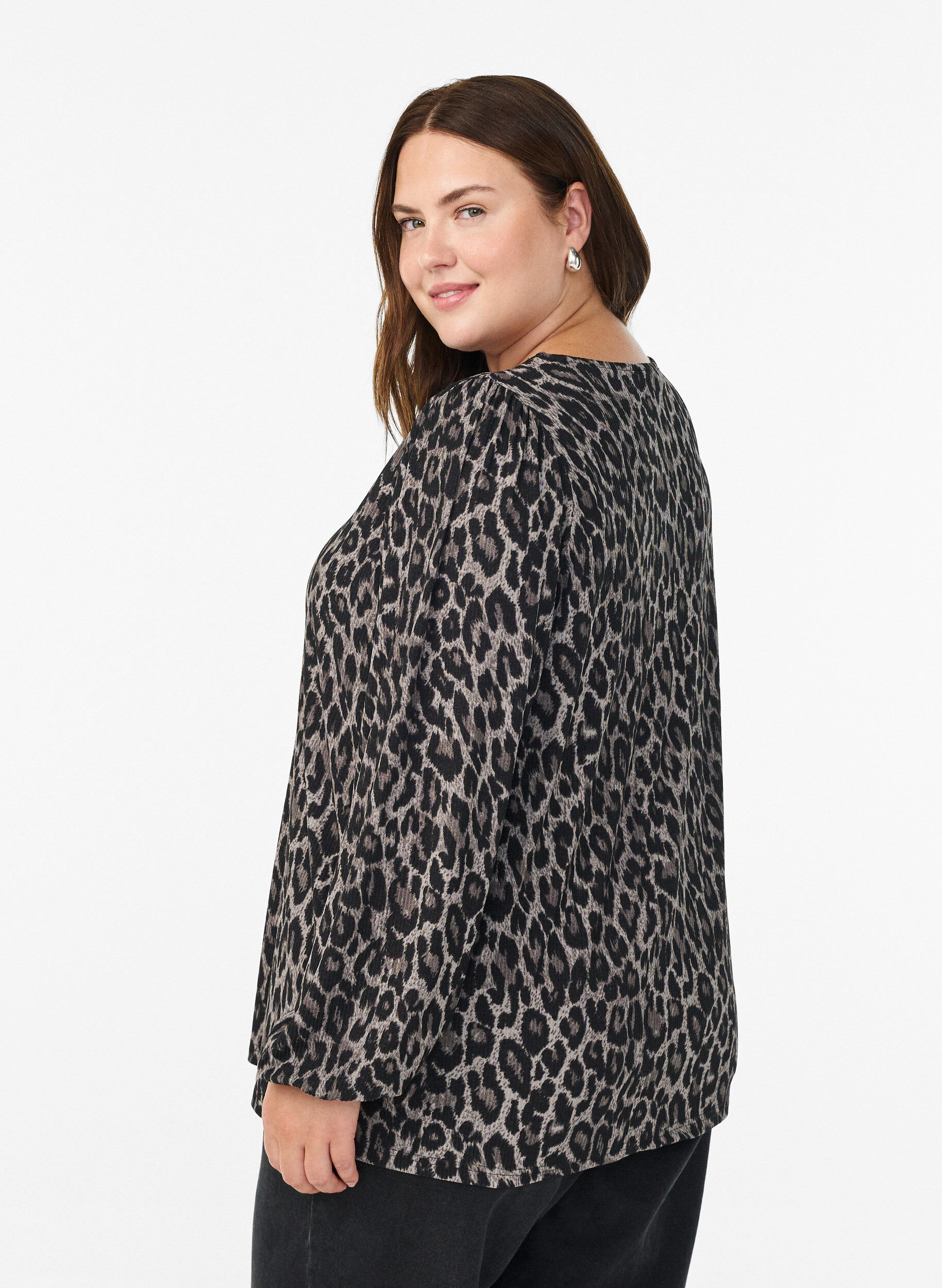 Zizzi Blouse met lange mouwen en luipaardprint, Grijs, Model image number 2