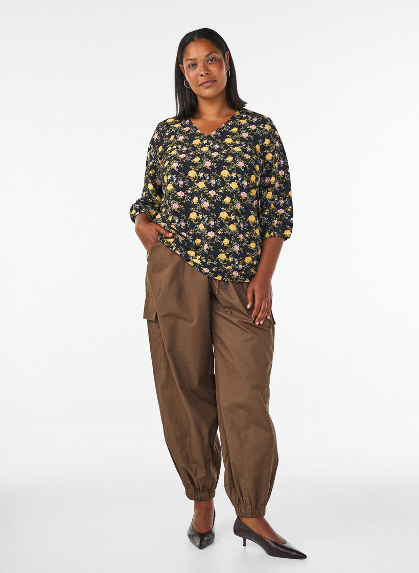 Blouse van viscose met patroon en 3/4-mouwen, Zwart, Model image number 1
