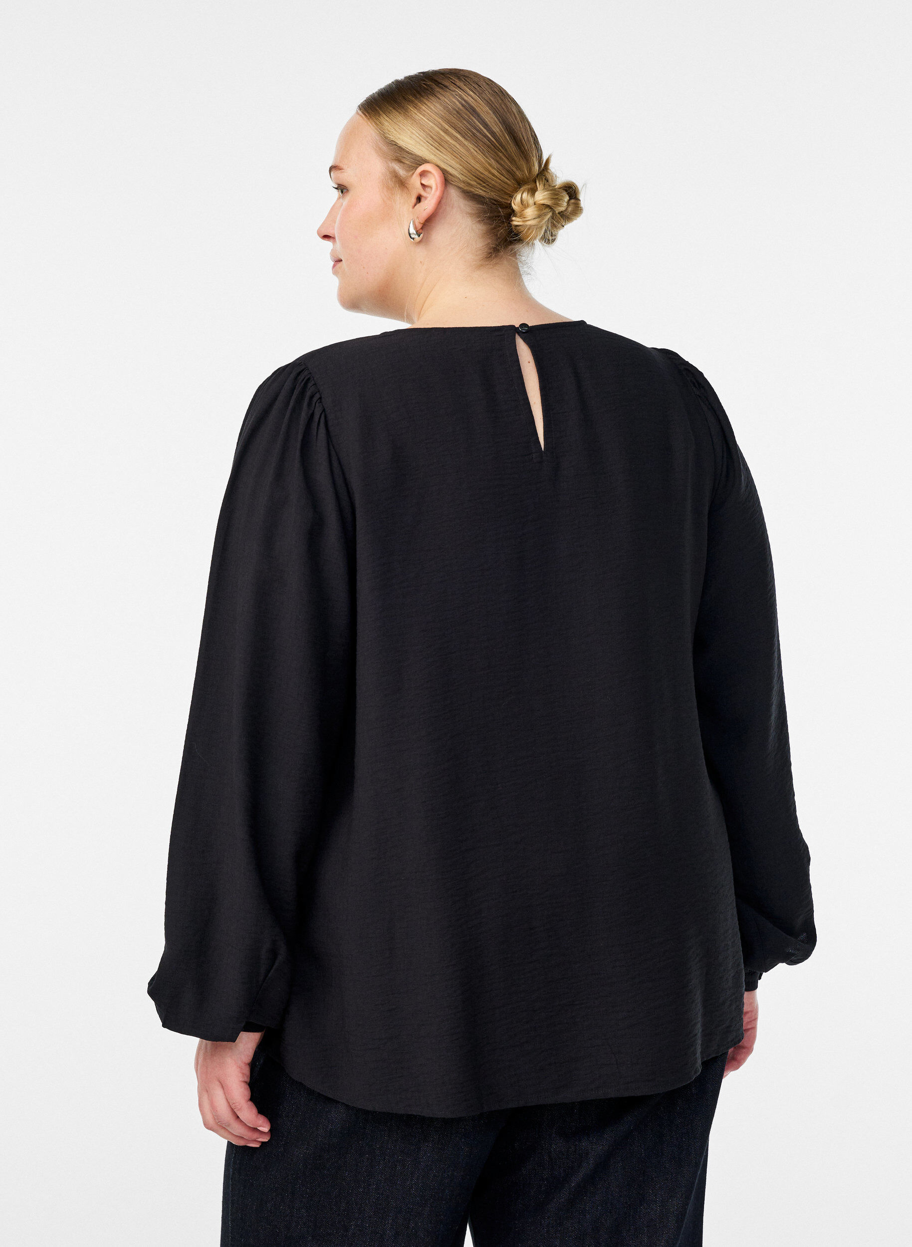 Zizzi Viscose blouse met lange mouwen, Zwart, Model image number 2