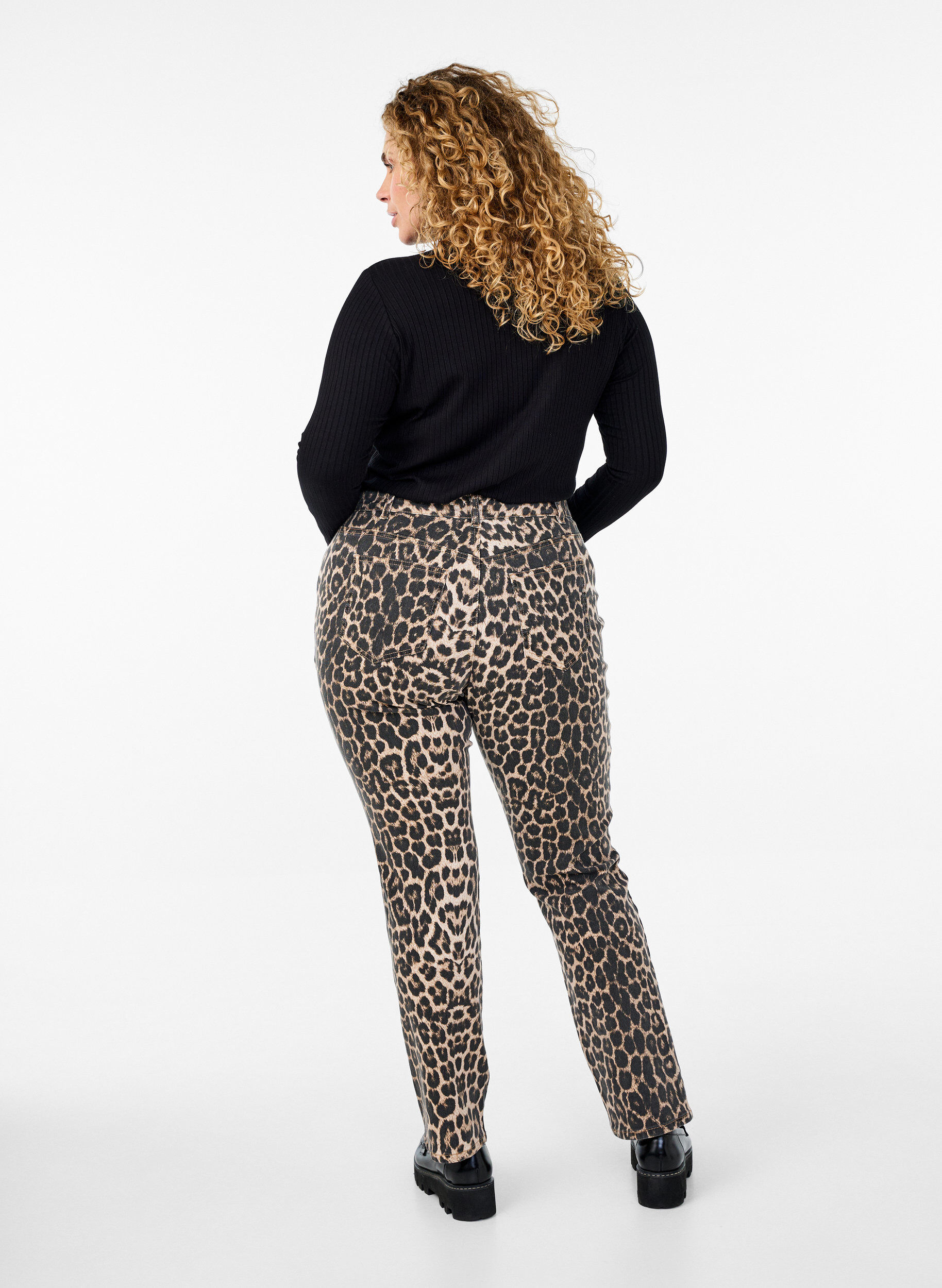 Zizzi Emily jeans met luipaardprint, Bruin, Model image number 1