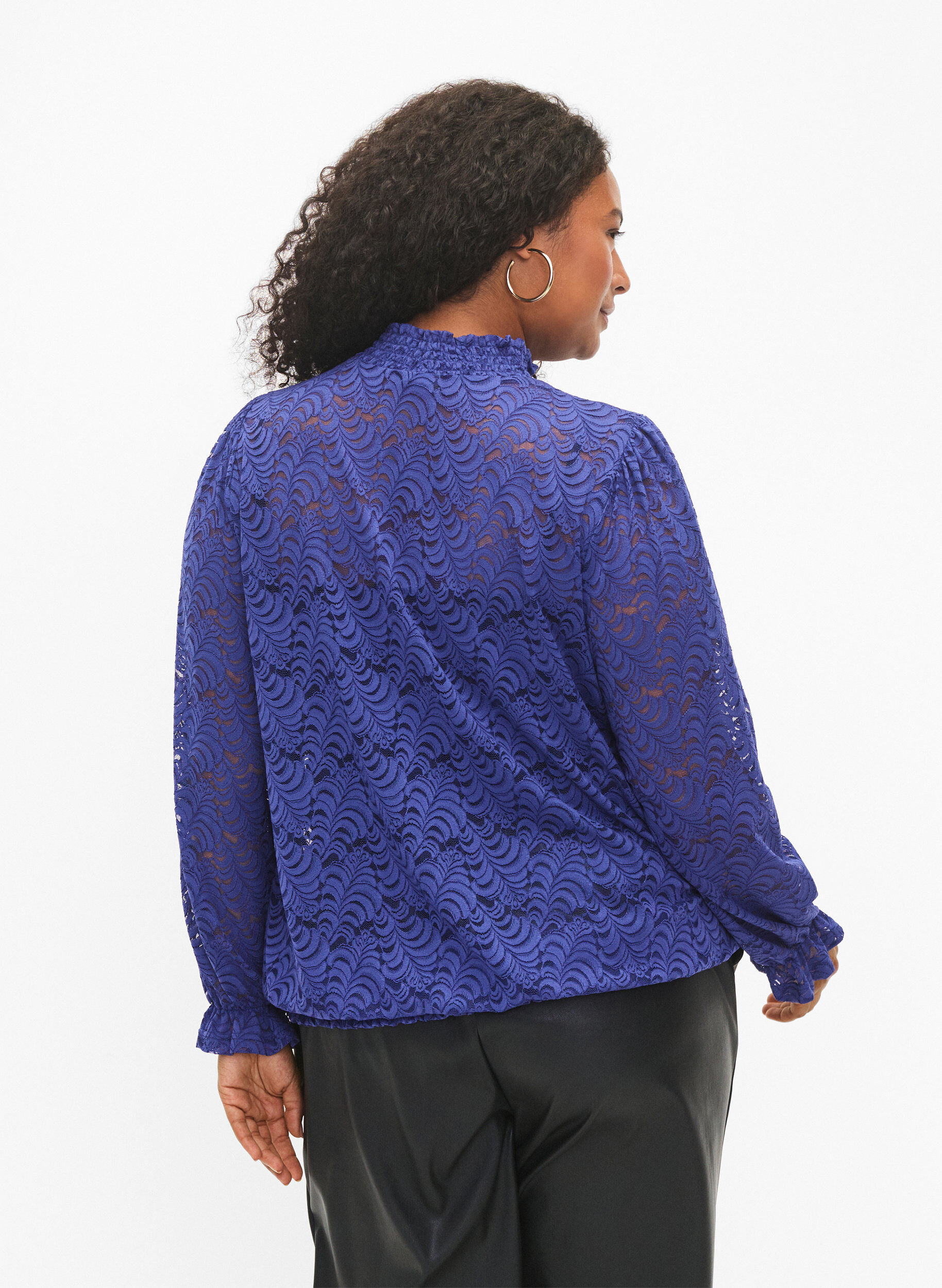 Zizzi Kanten blouse met lange mouwen en smok, Deep Ultramarine, Model image number 1