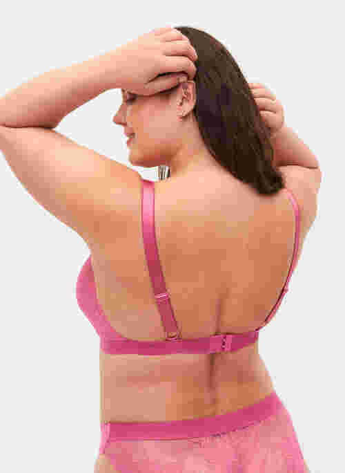 Support the breasts  - Kanten beha met koorddetails