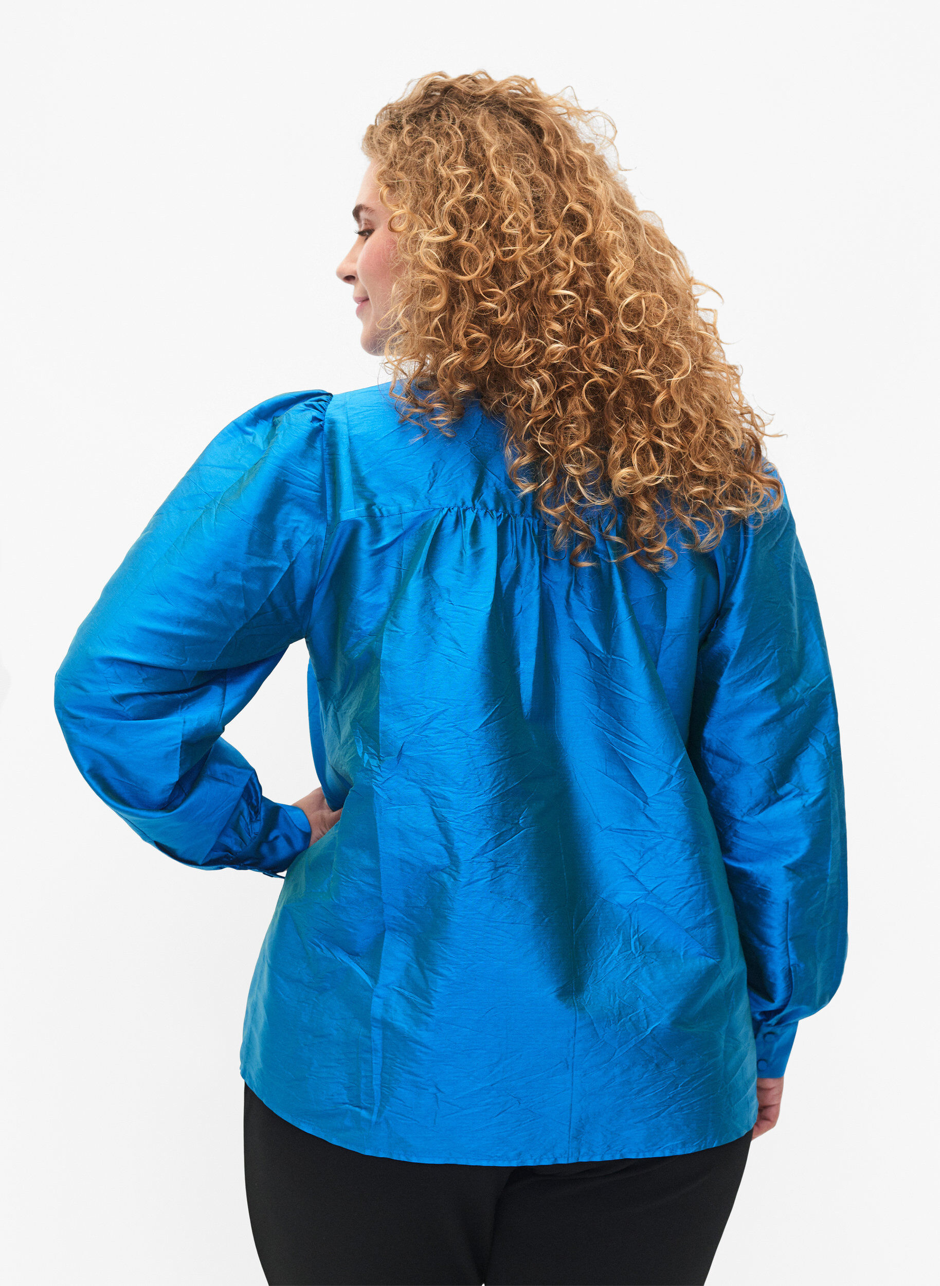 Zizzi Glanzende shirtblouse met ruches, Diva Blue, Model image number 1