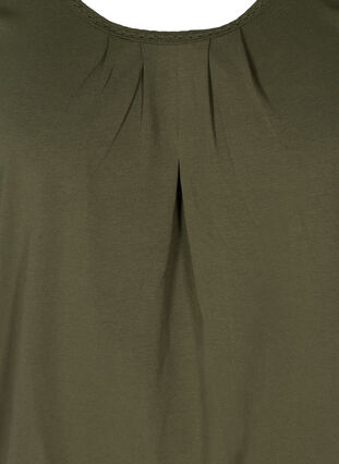 T-shirt met korte mouwen, ronde hals en kanten rand, Ivy Green, Packshot image number 2
