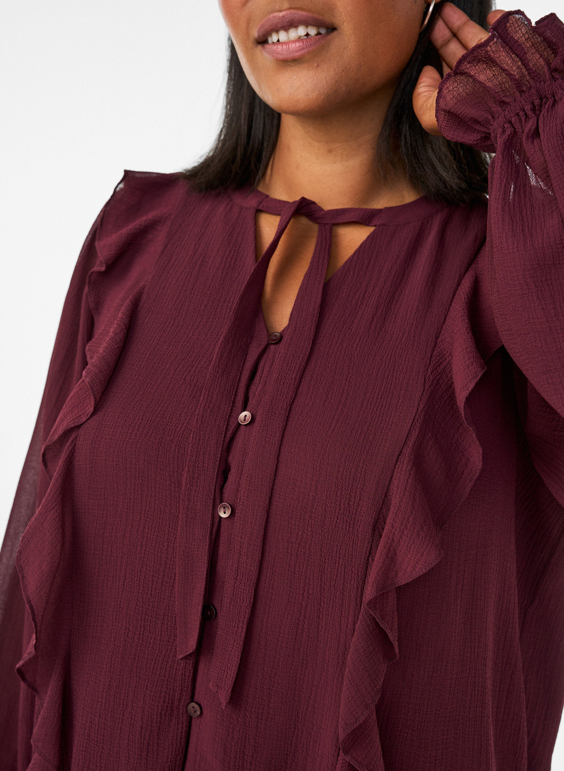 ZizziTransparante blouse met ruches en striksluiting, Rood, Model image number 3