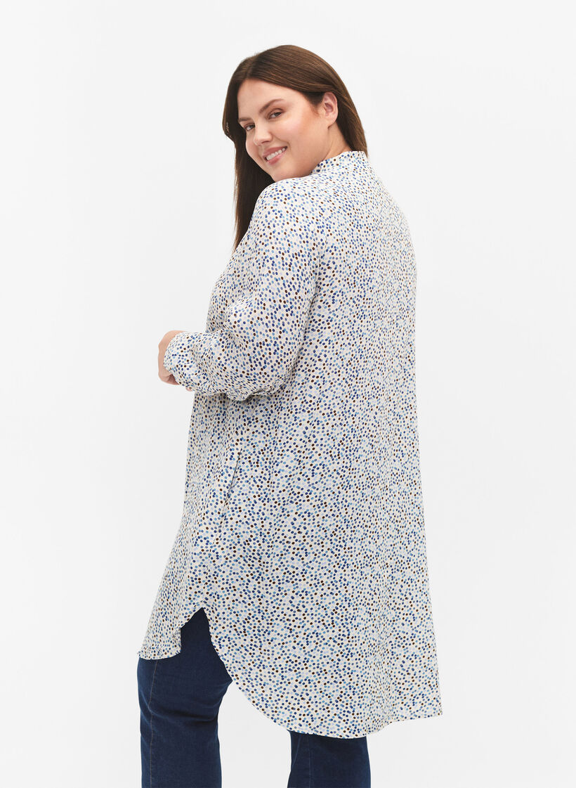 Gestippelde viscose jurk met knopen, Blue Dot AOP, Model image number 1