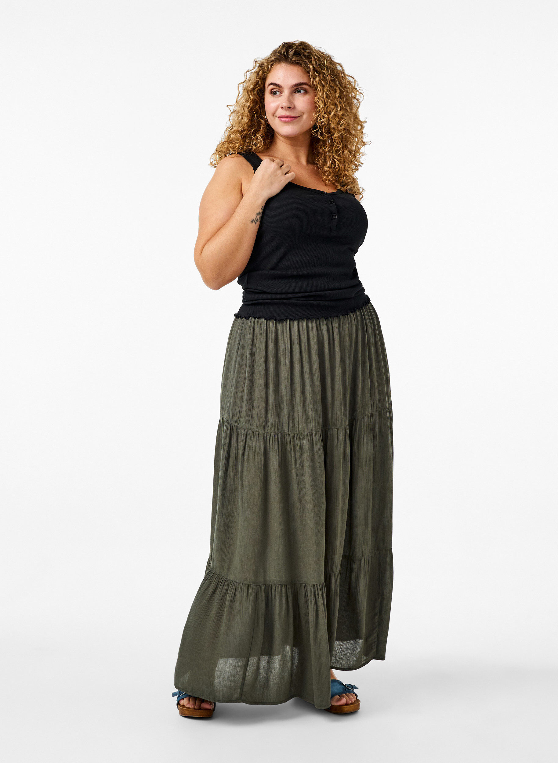 ZizziLange rok met elastiek in de taille, Groen, Model image number 0