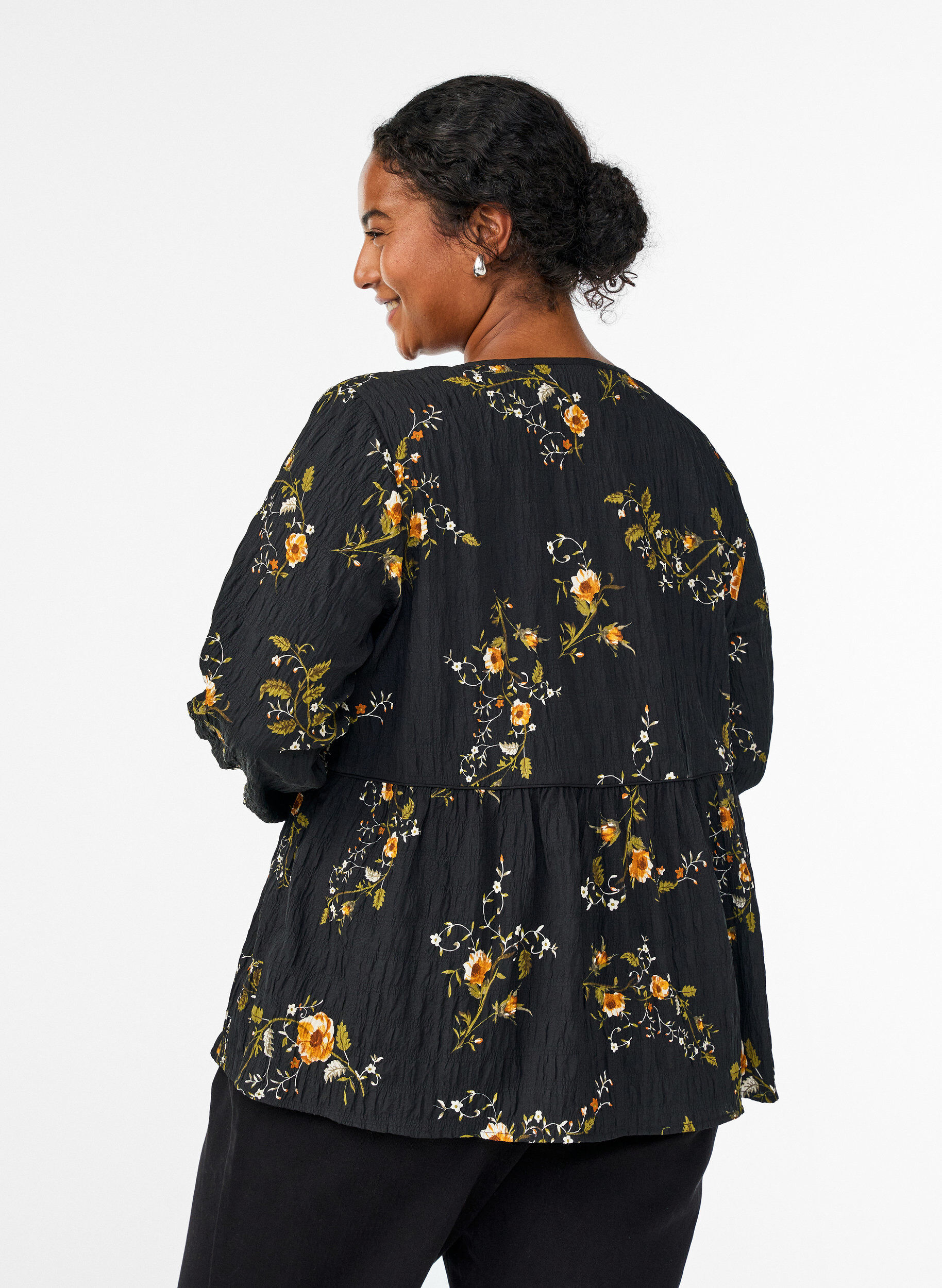 ZizziBlouse met lange mouwen en bloemenprint, Zwart, Model image number 2