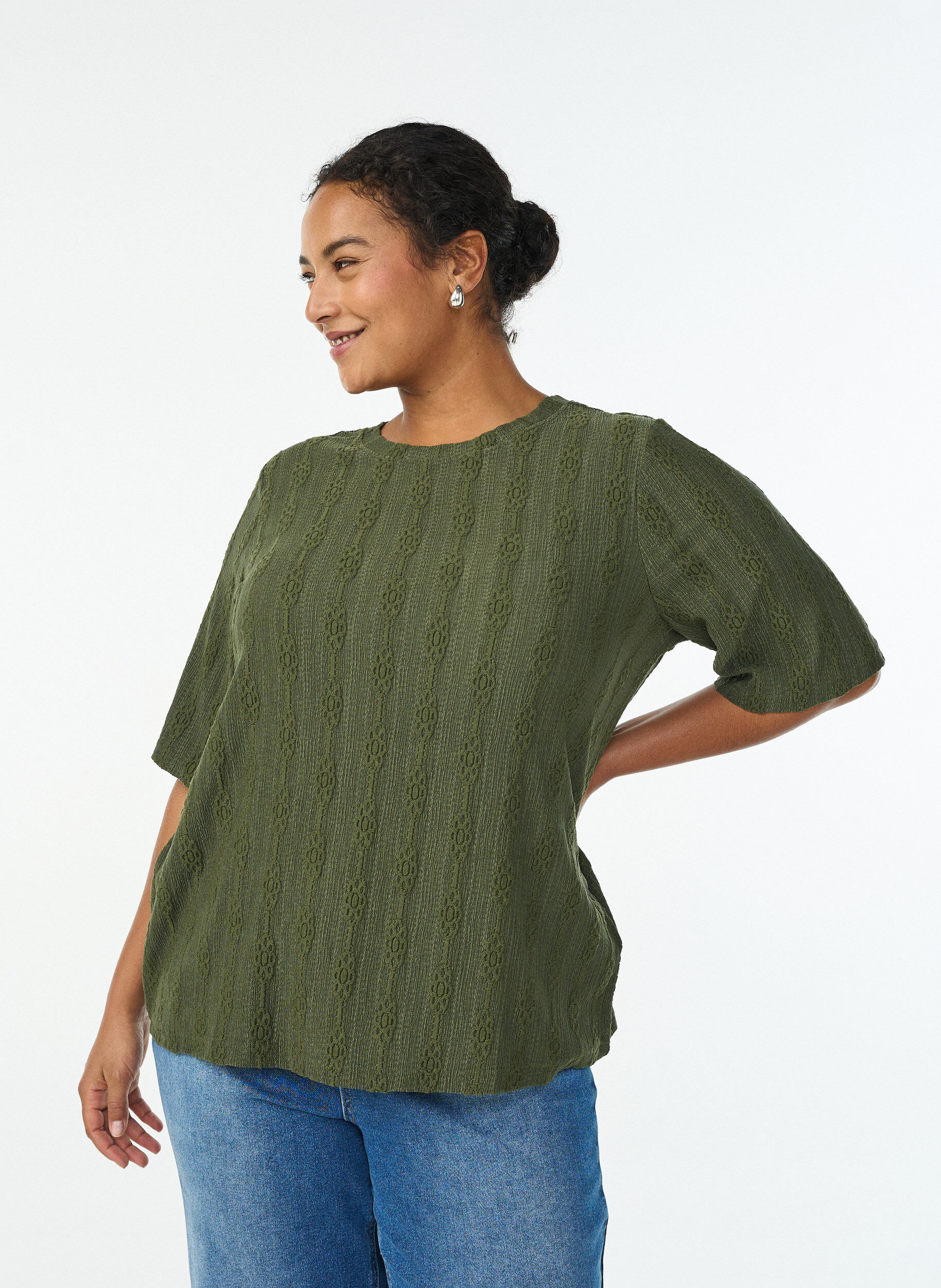 Zizzi Blouse met structuurpatroon en korte mouwen, Groen, Model image number 0