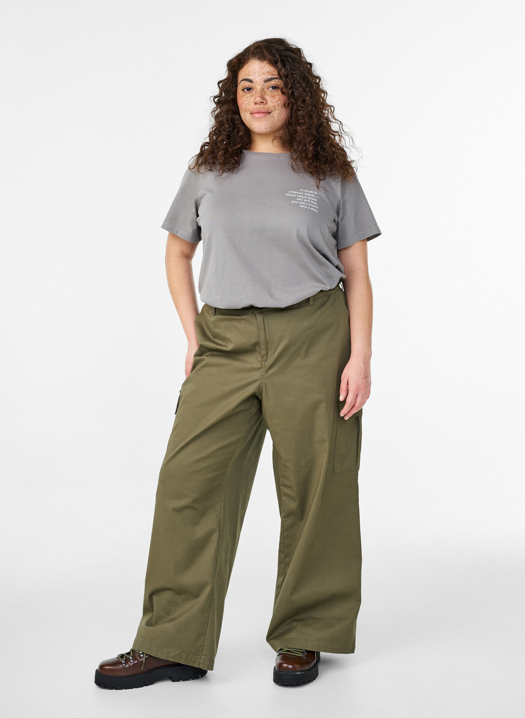 Zizzi Katoenen T-shirt met print op de voorkant en achterkant, 9990, Model image number 1