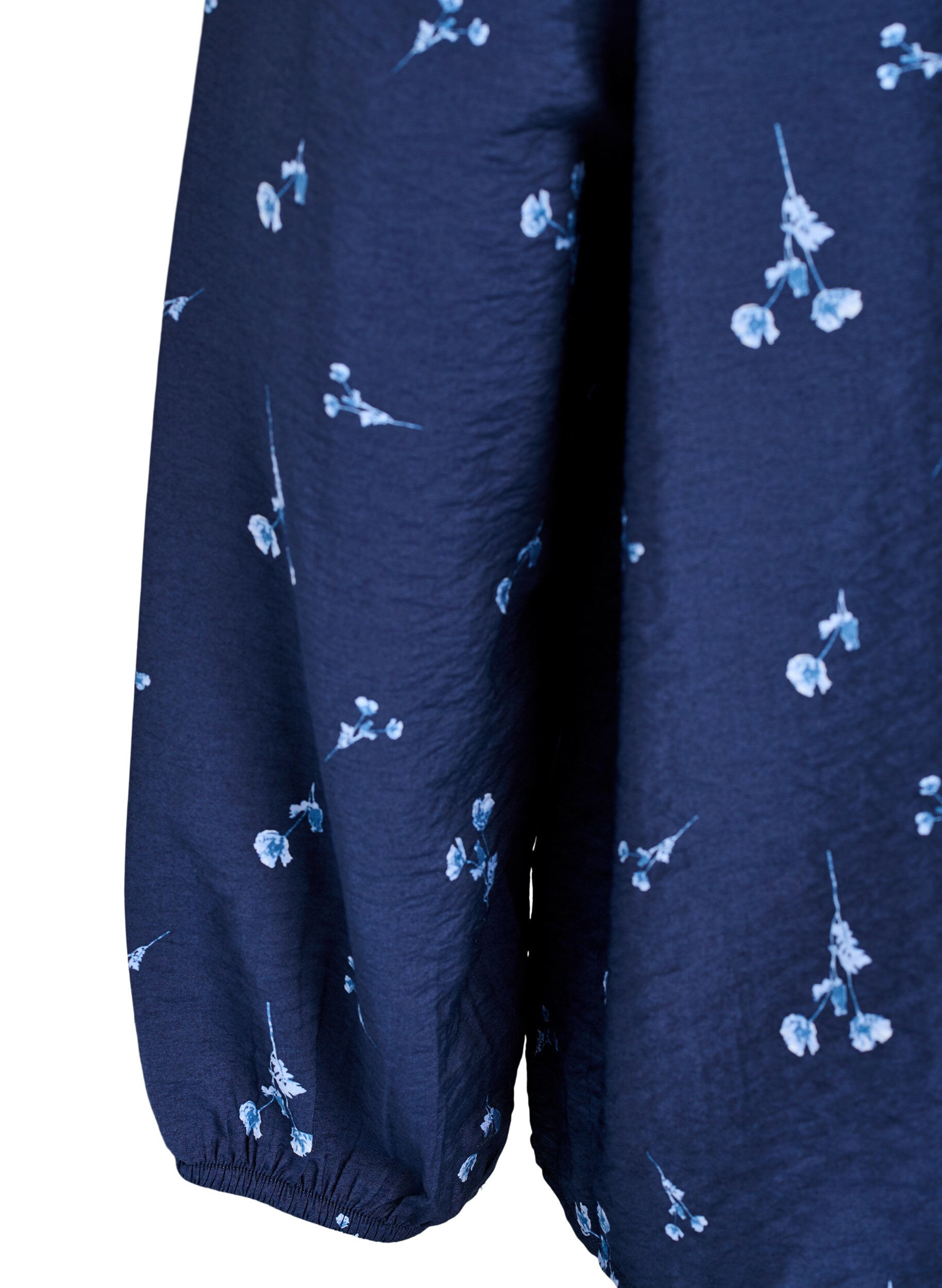 Zizzi Blouse met knoopsluiting en kleine bloemen, Blauw, Packshot image number 3