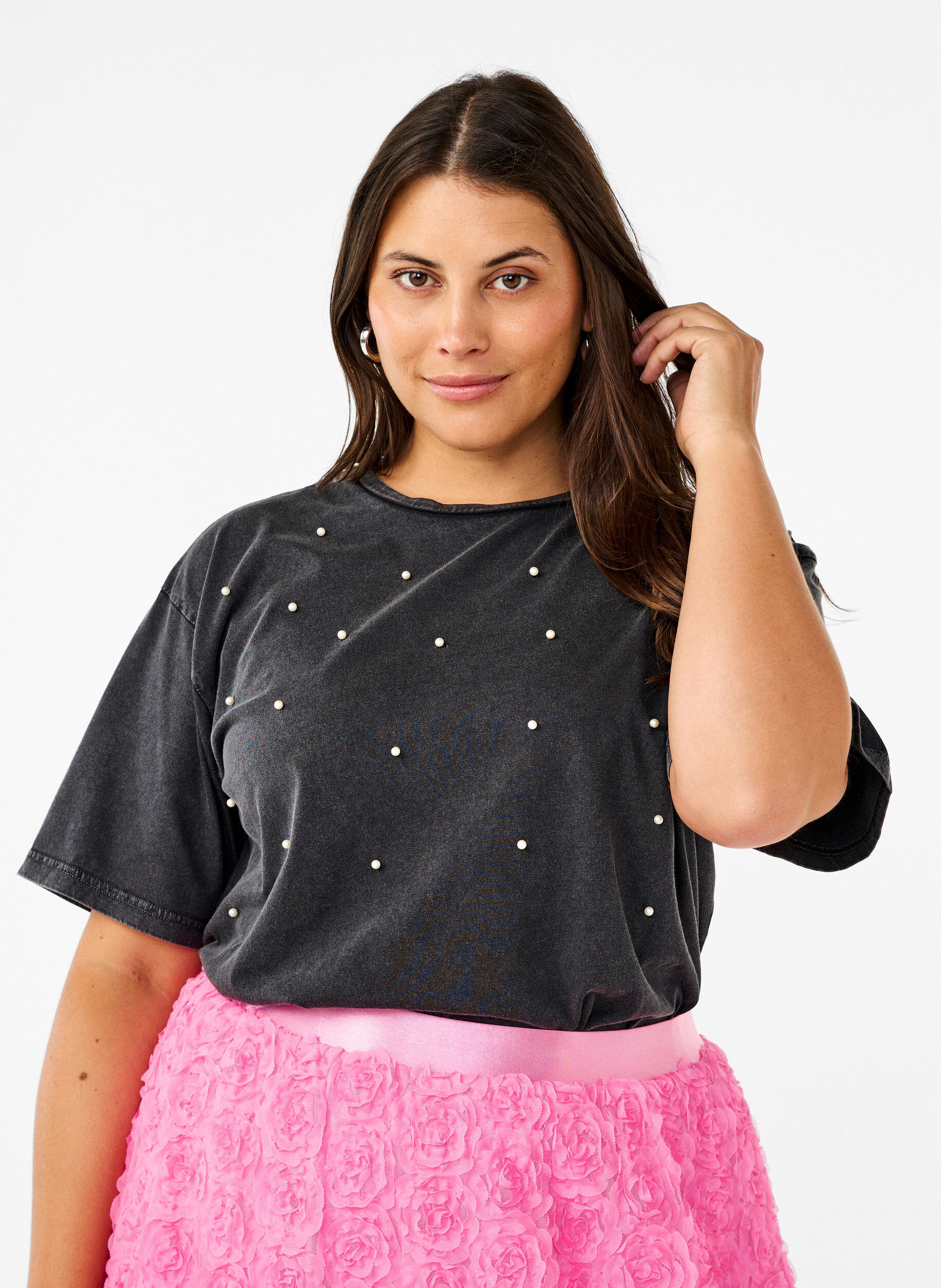 Zizzi T-shirt met parels, Grey washed, Model image number 0