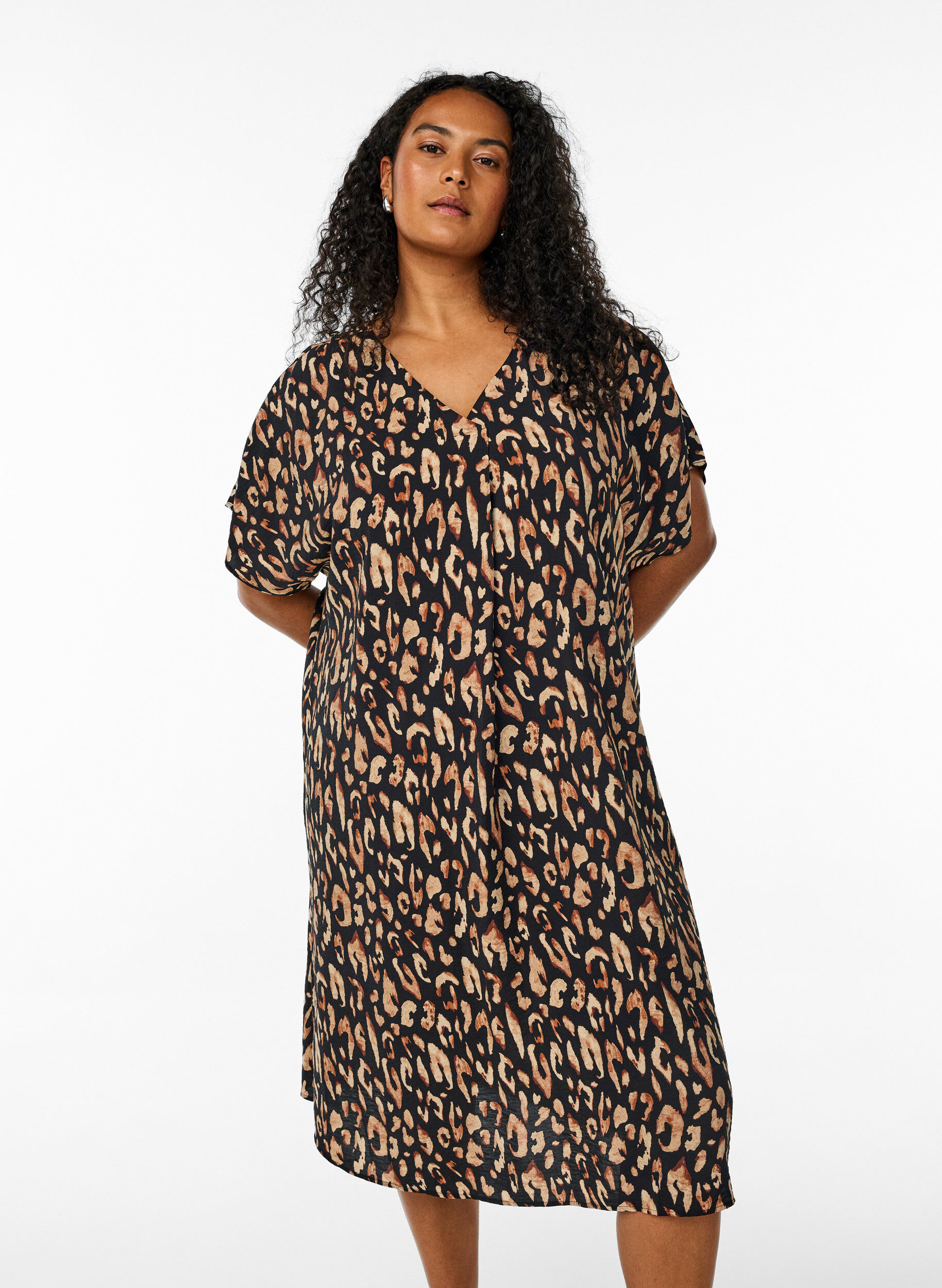 Jurk met V-hals van viscose, Zwart, Model